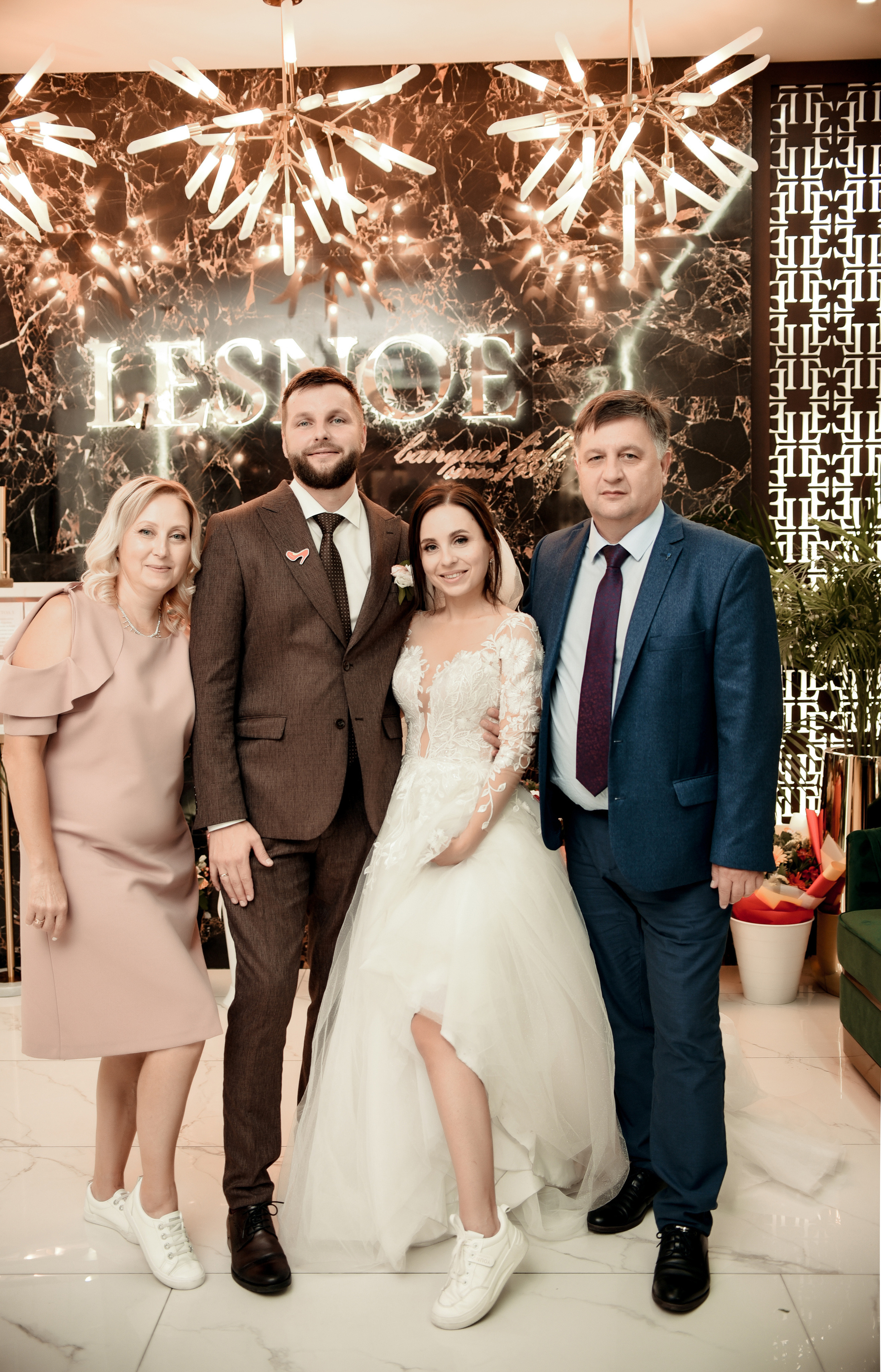 Свадебный день Ильи и Насти. Свадебный, семейный, детский, контент фотограф в Омске Максим Ильин