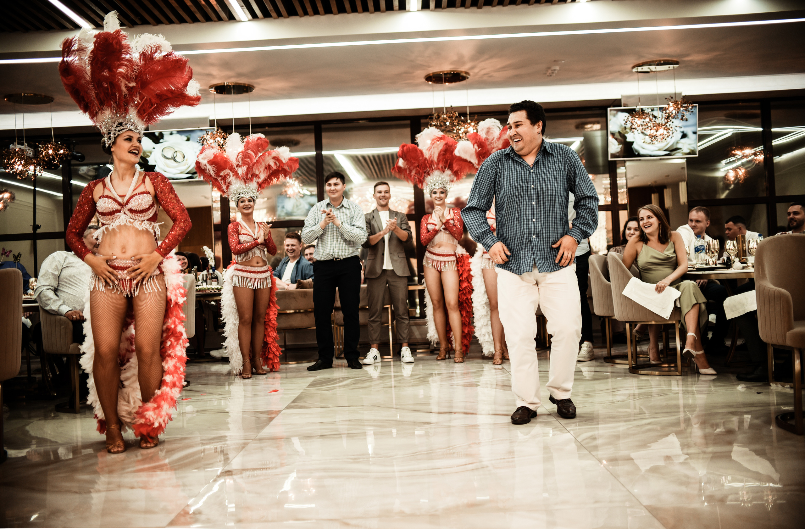 Свадебный день Ильи и Насти. Свадебный, семейный, детский, контент фотограф в Омске Максим Ильин