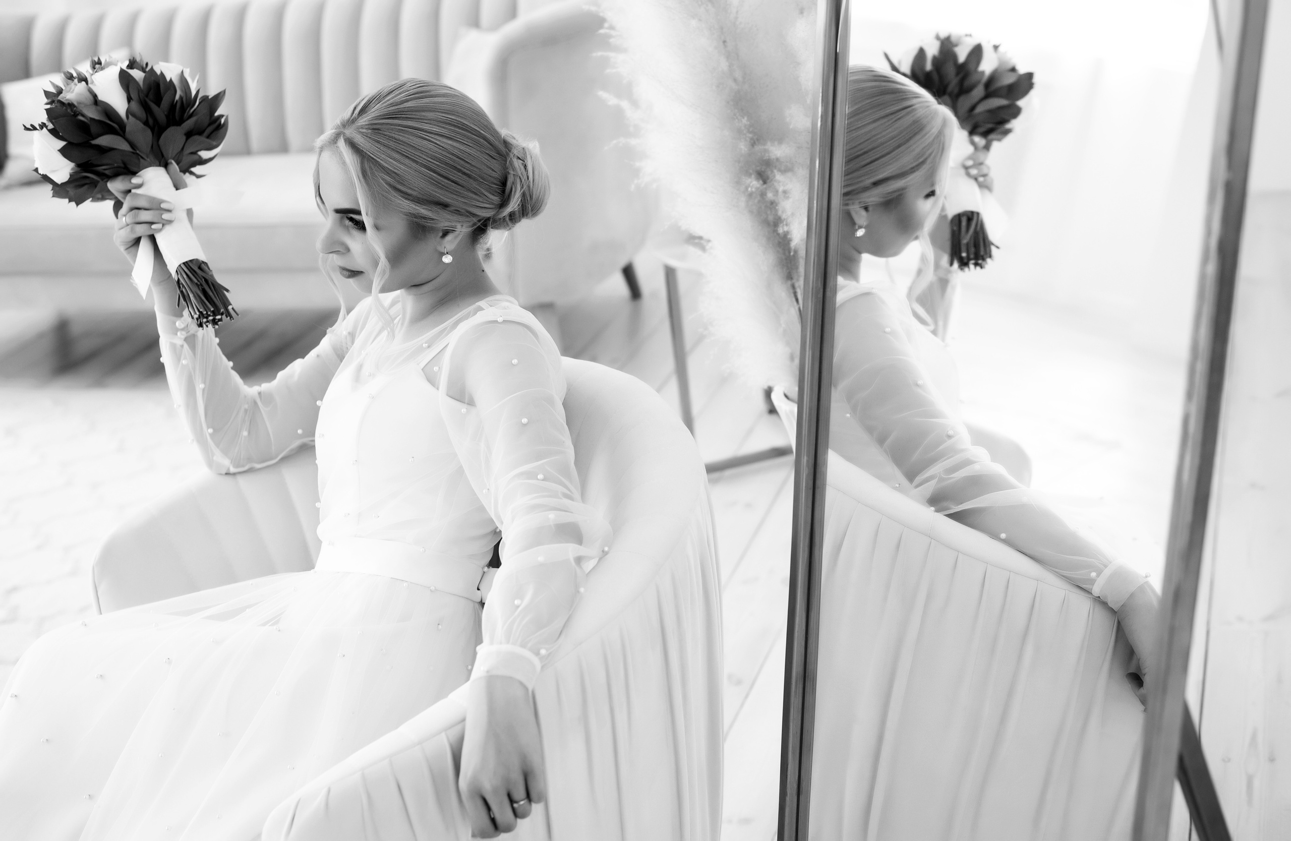 Небольшая чб серия со свадьбы Алесея и Полины. Свадебный, семейный, детский, контент фотограф в Омске Максим Ильин