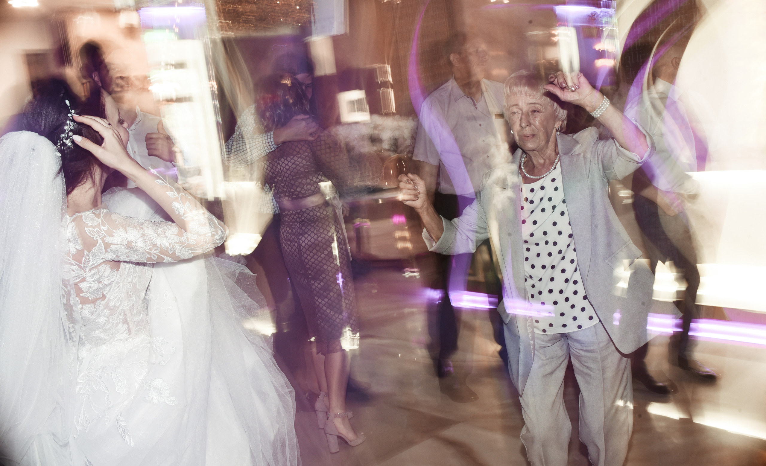 Свадебный день Ильи и Насти. Свадебный, семейный, детский, контент фотограф в Омске Максим Ильин