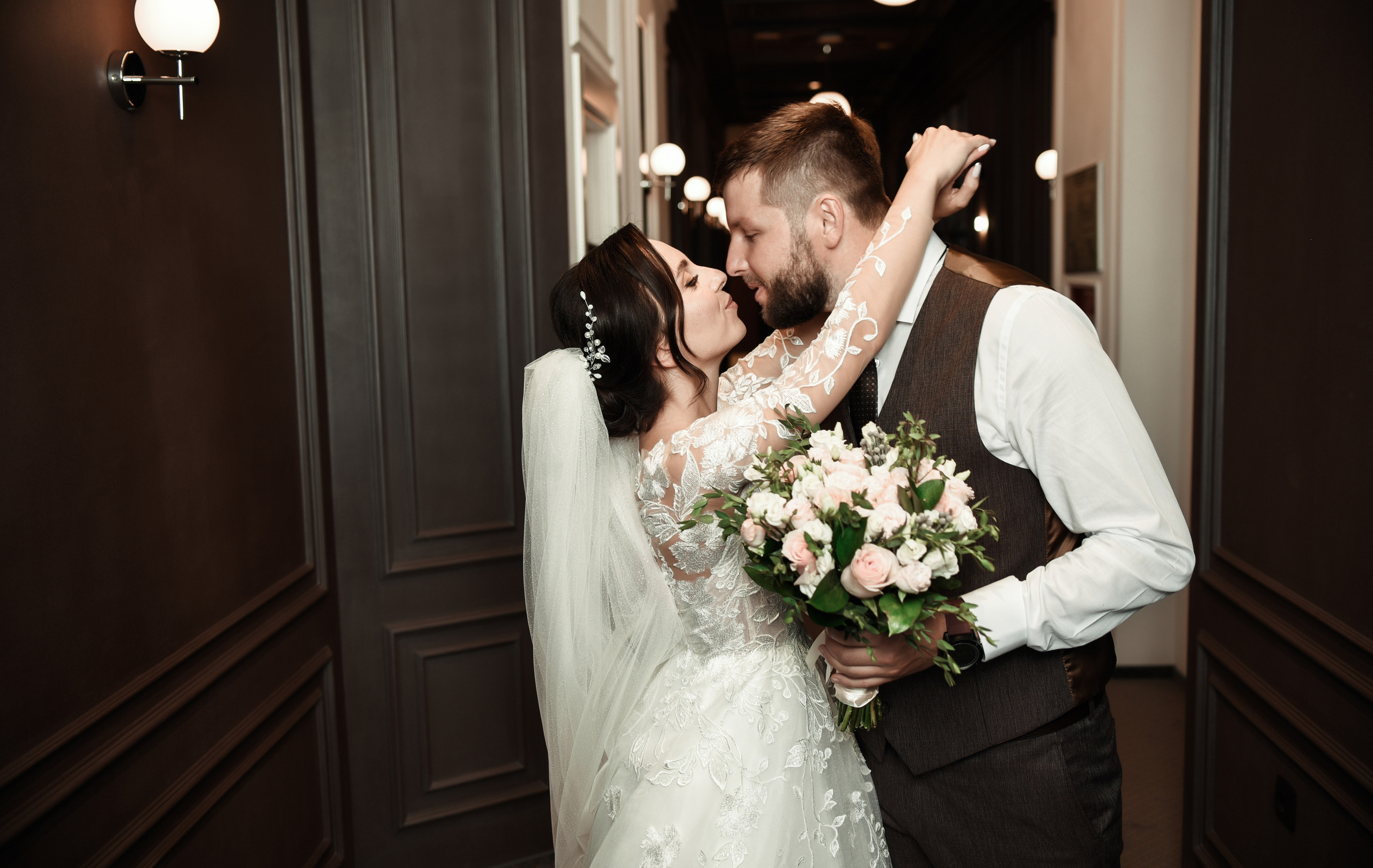 Свадебный день Ильи и Насти. Свадебный, семейный, детский, контент фотограф в Омске Максим Ильин