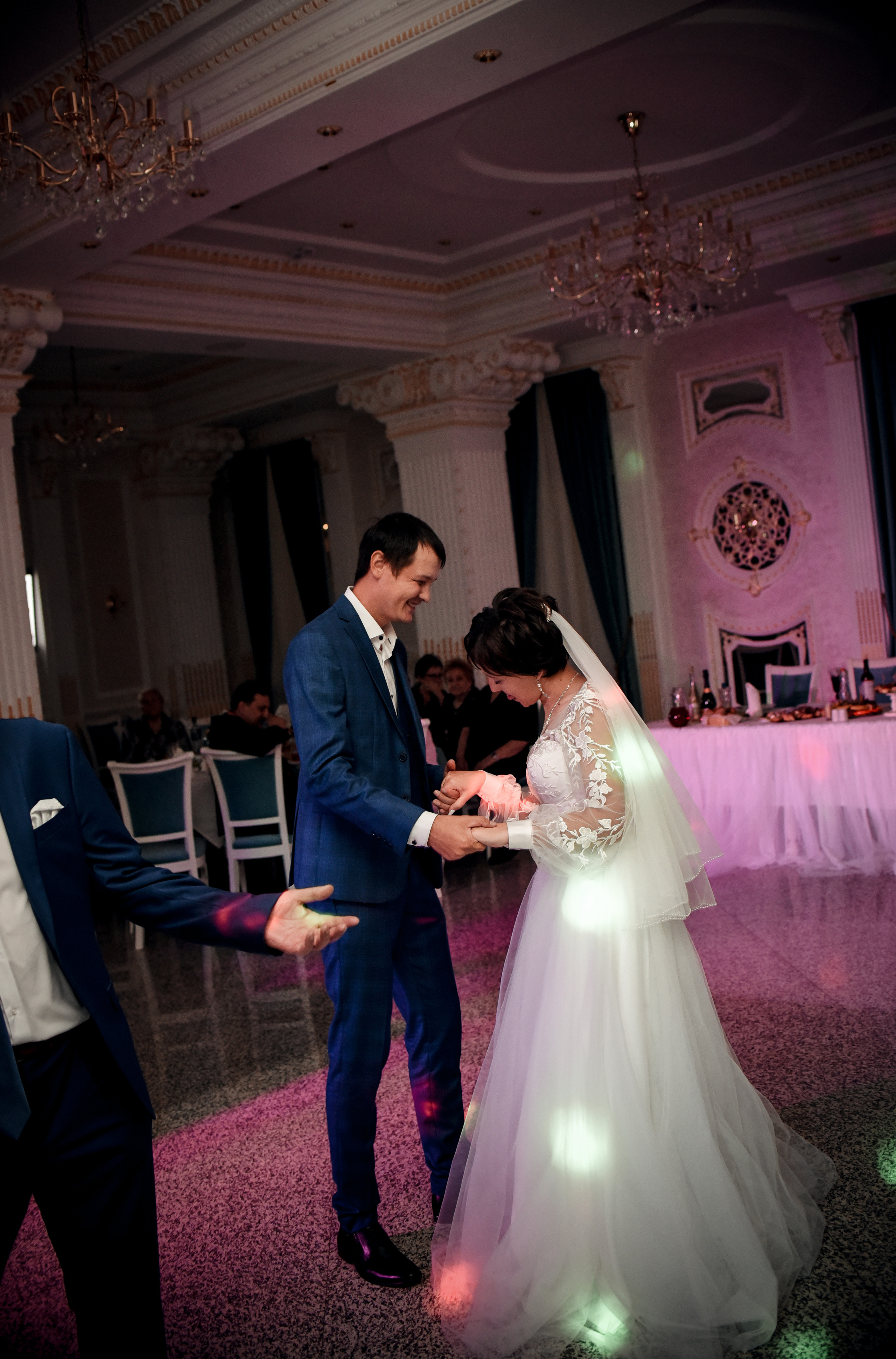 Леша и Даша и их свадебный день. Свадебный, семейный, детский, контент фотограф в Омске Максим Ильин