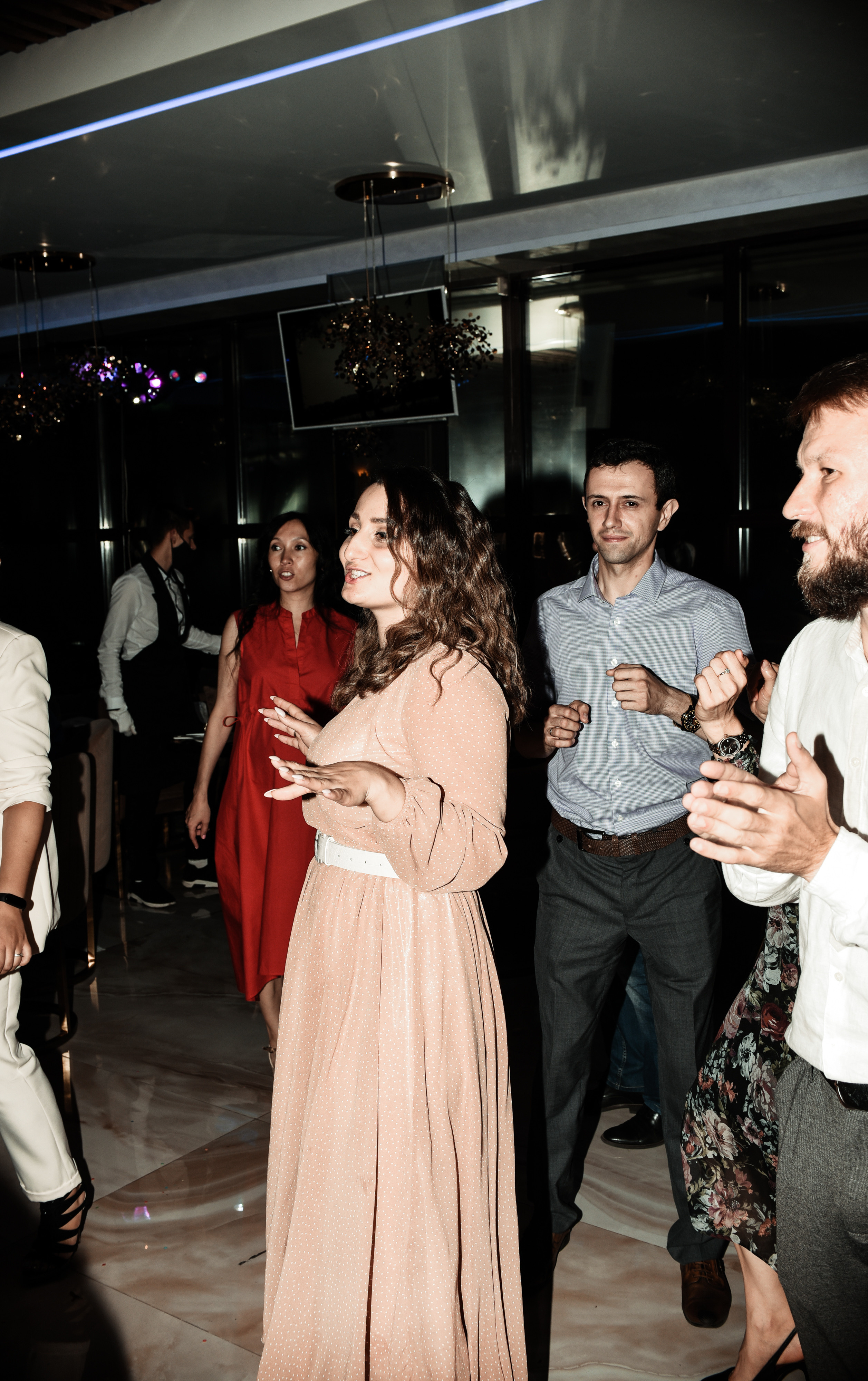 Свадебный день Ильи и Насти. Свадебный, семейный, детский, контент фотограф в Омске Максим Ильин