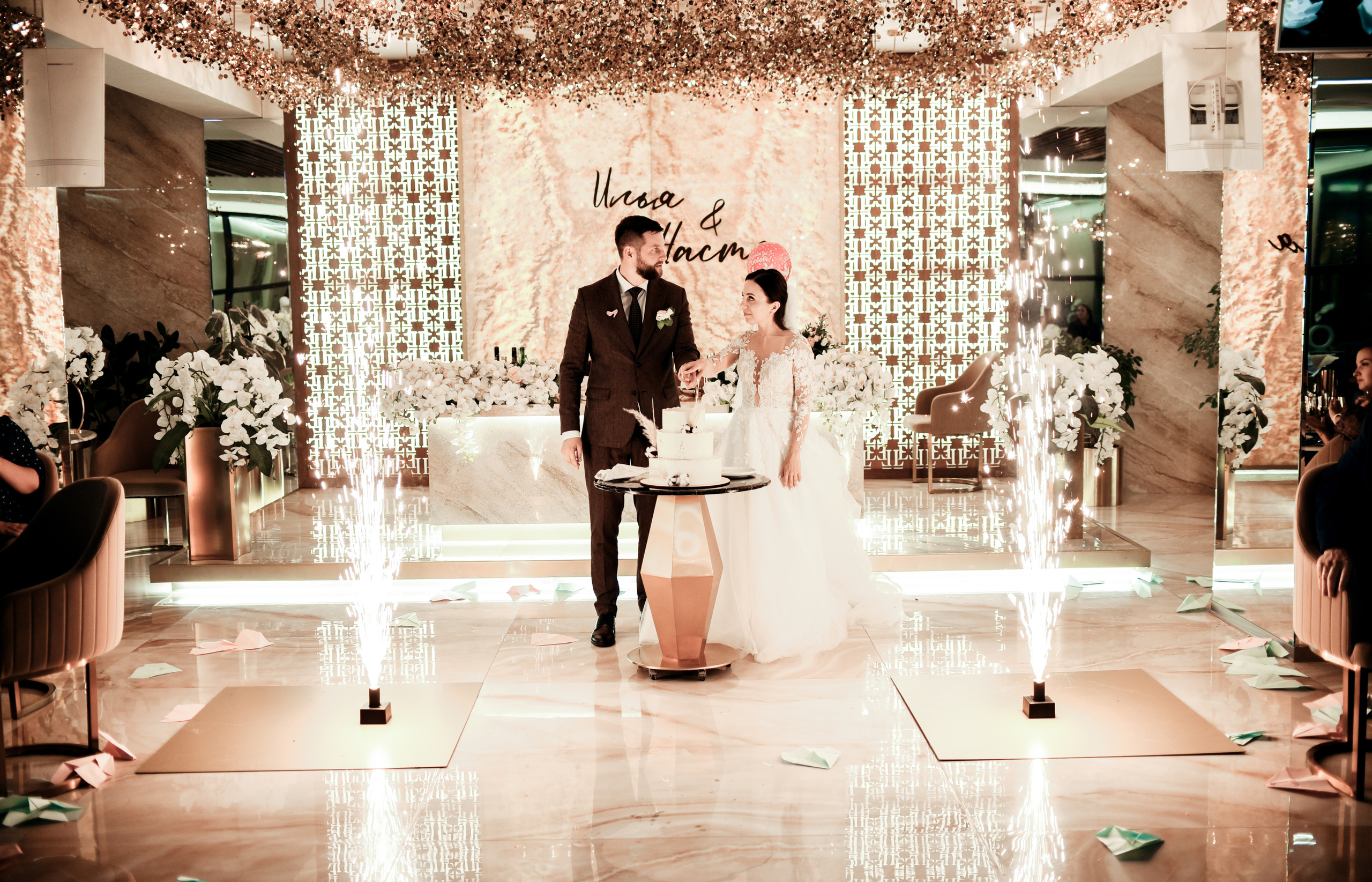 Свадебный день Ильи и Насти. Свадебный, семейный, детский, контент фотограф в Омске Максим Ильин