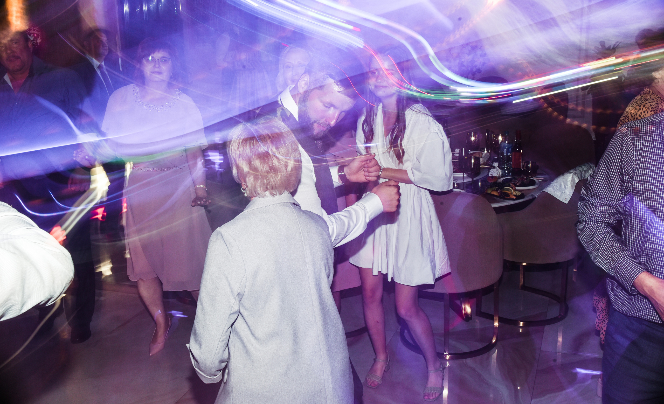 Свадебный день Ильи и Насти. Свадебный, семейный, детский, контент фотограф в Омске Максим Ильин