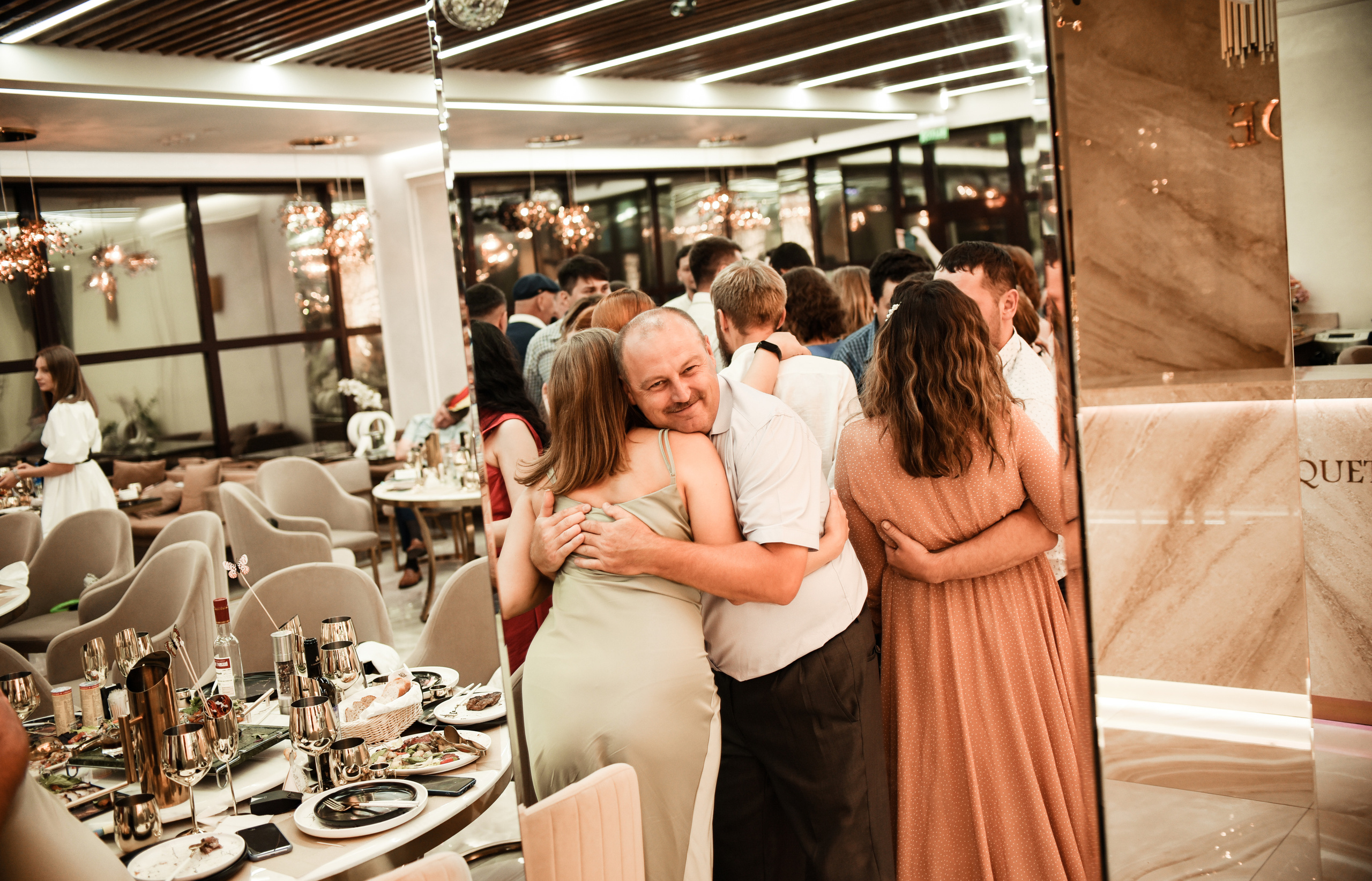 Свадебный день Ильи и Насти. Свадебный, семейный, детский, контент фотограф в Омске Максим Ильин