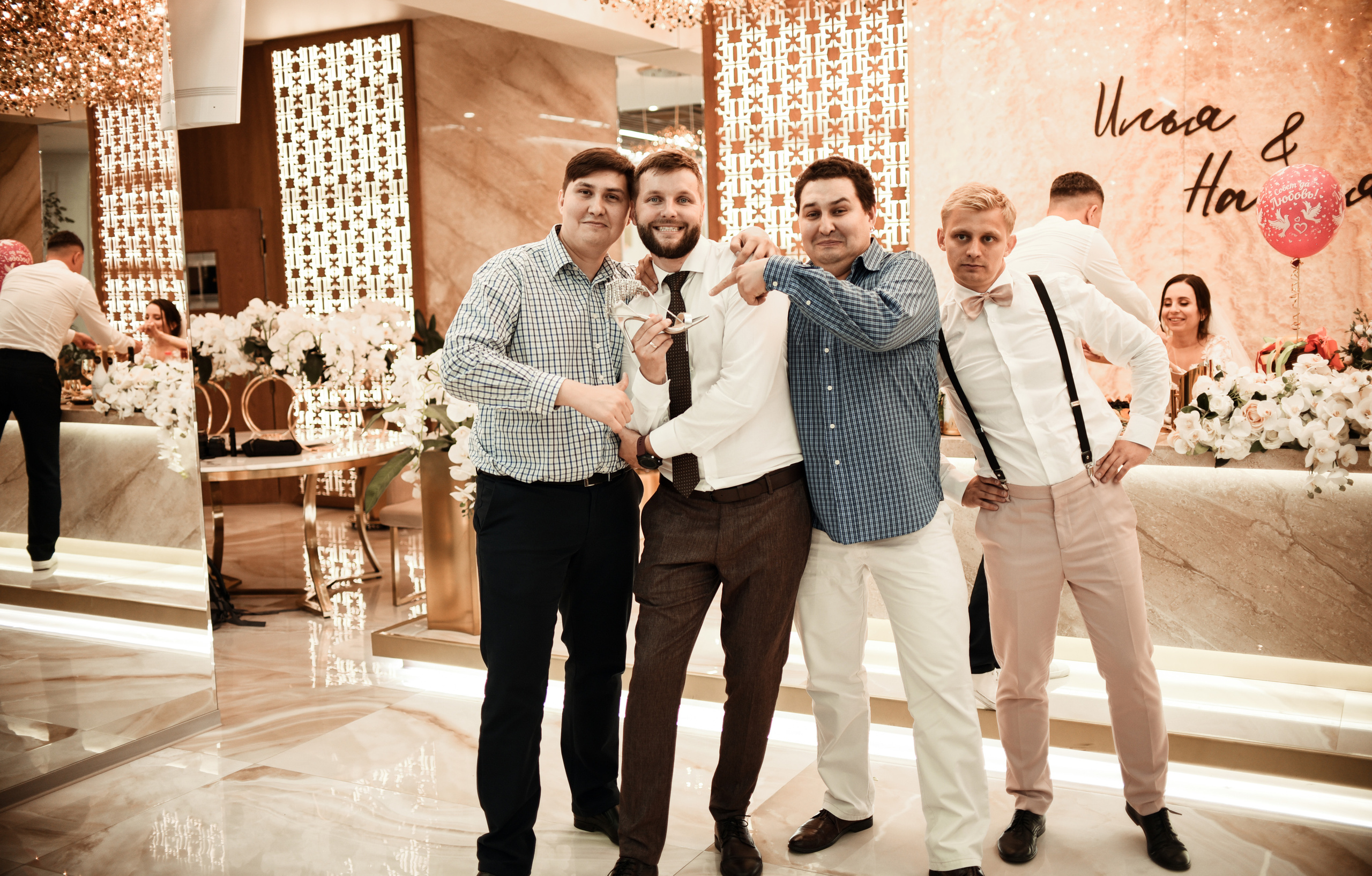 Свадебный день Ильи и Насти. Свадебный, семейный, детский, контент фотограф в Омске Максим Ильин