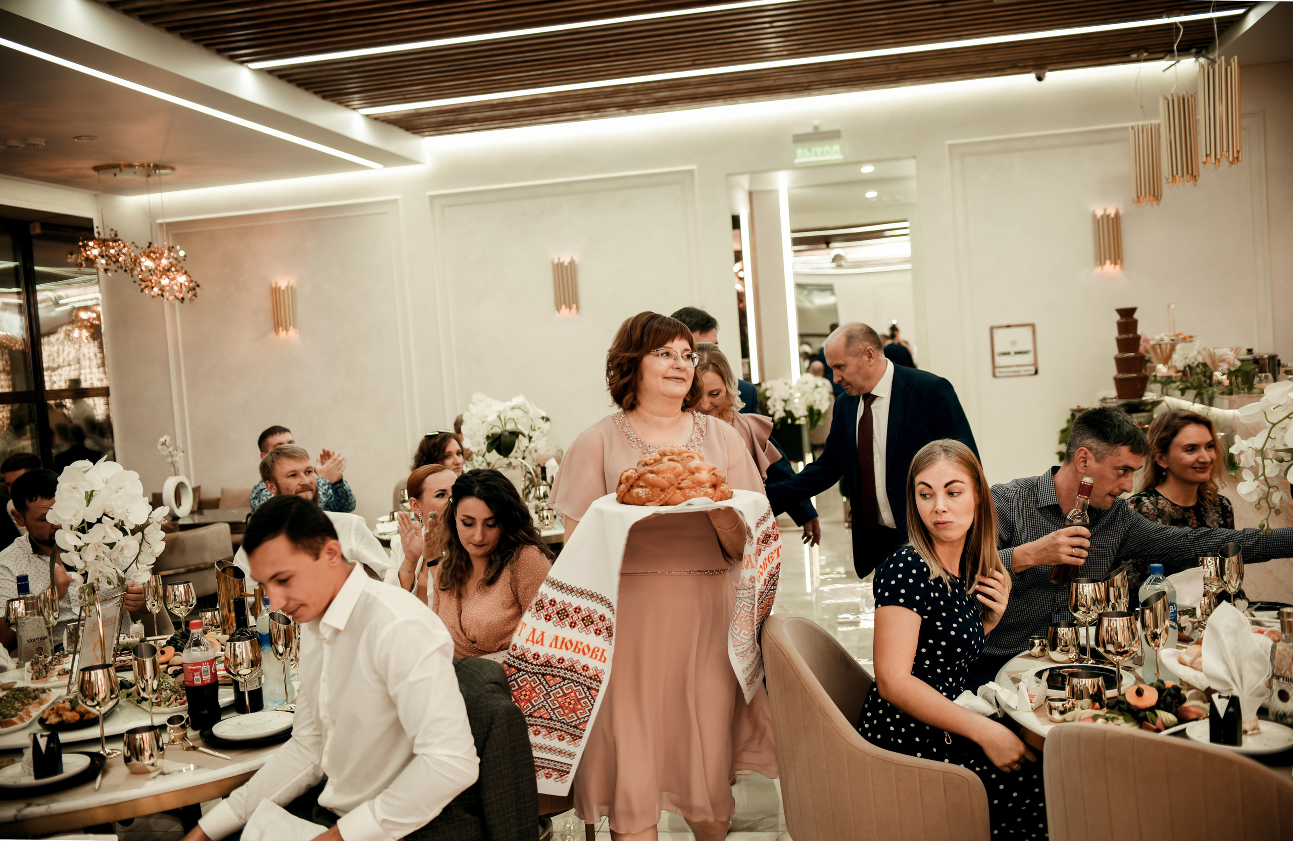 Свадебный день Ильи и Насти. Свадебный, семейный, детский, контент фотограф в Омске Максим Ильин