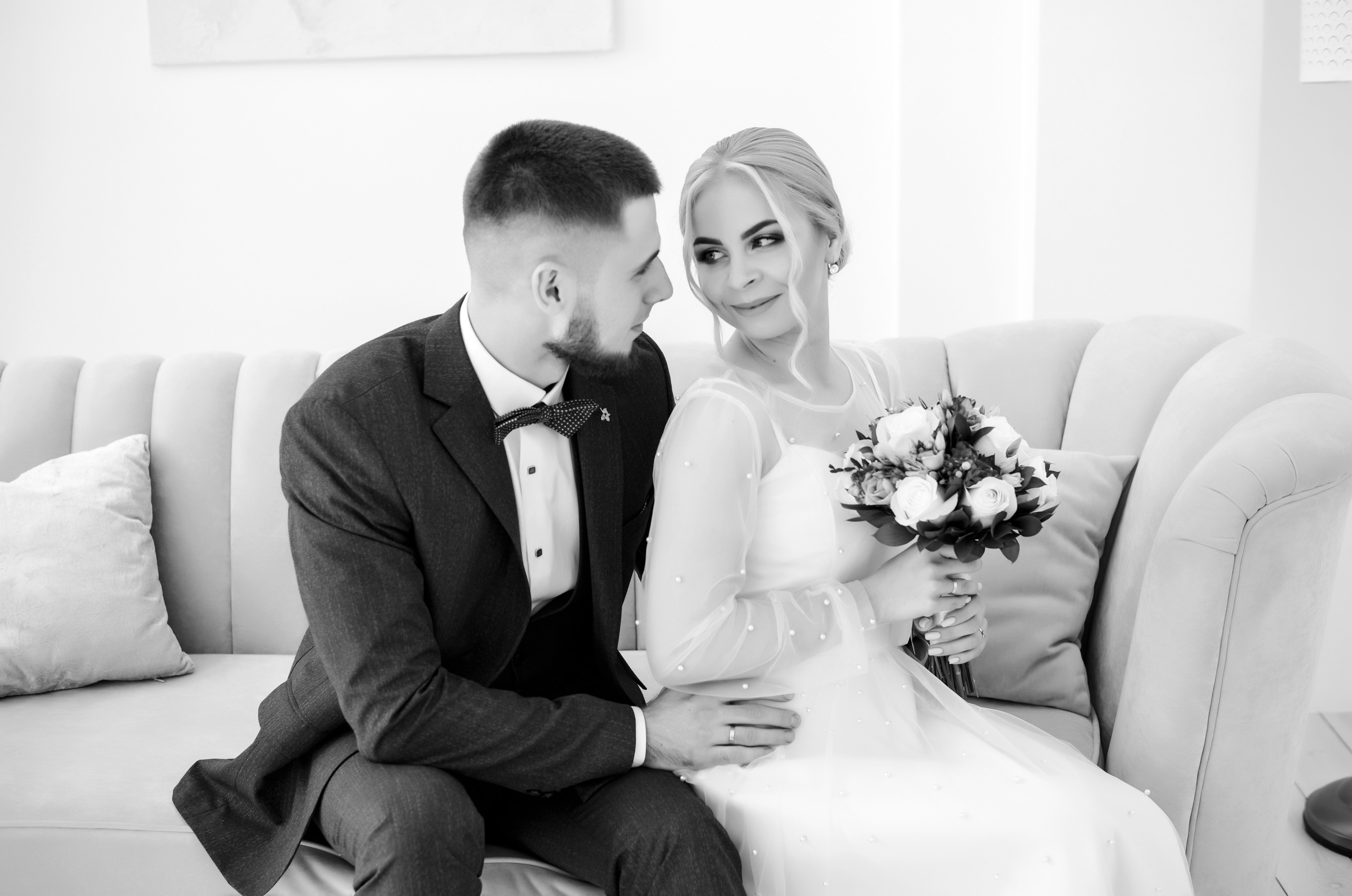 Небольшая чб серия со свадьбы Алесея и Полины. Свадебный, семейный, детский, контент фотограф в Омске Максим Ильин