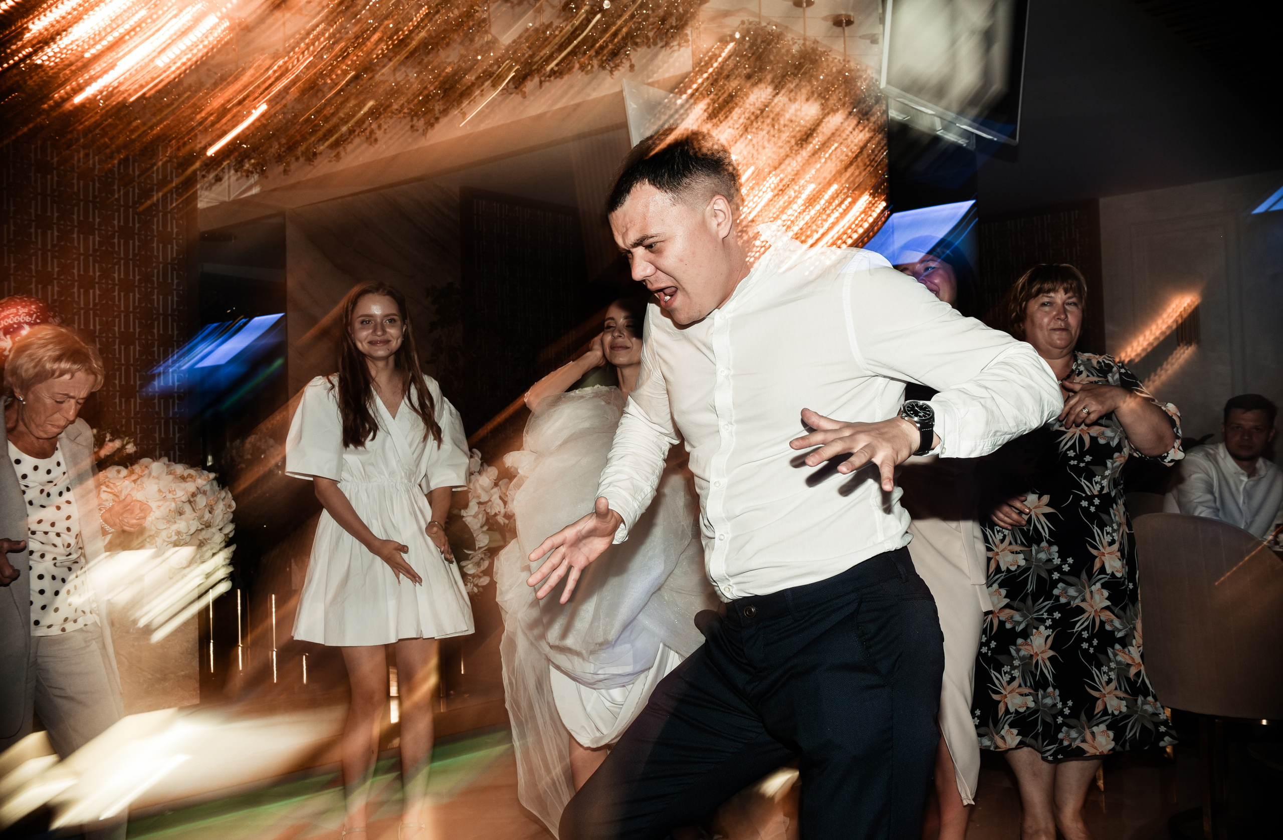 Свадебный день Ильи и Насти. Свадебный, семейный, детский, контент фотограф в Омске Максим Ильин