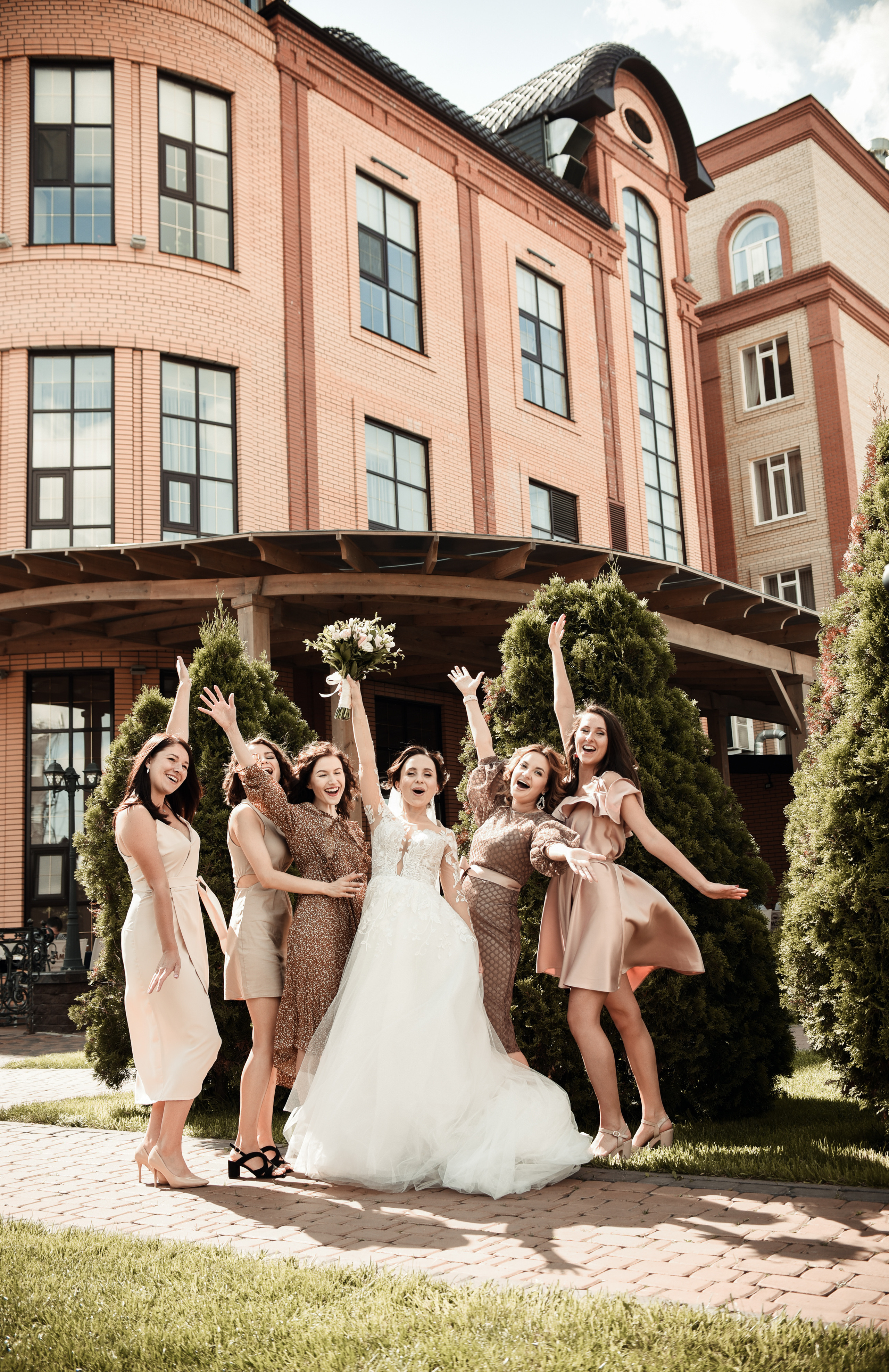 Свадебный день Ильи и Насти. Свадебный, семейный, детский, контент фотограф в Омске Максим Ильин