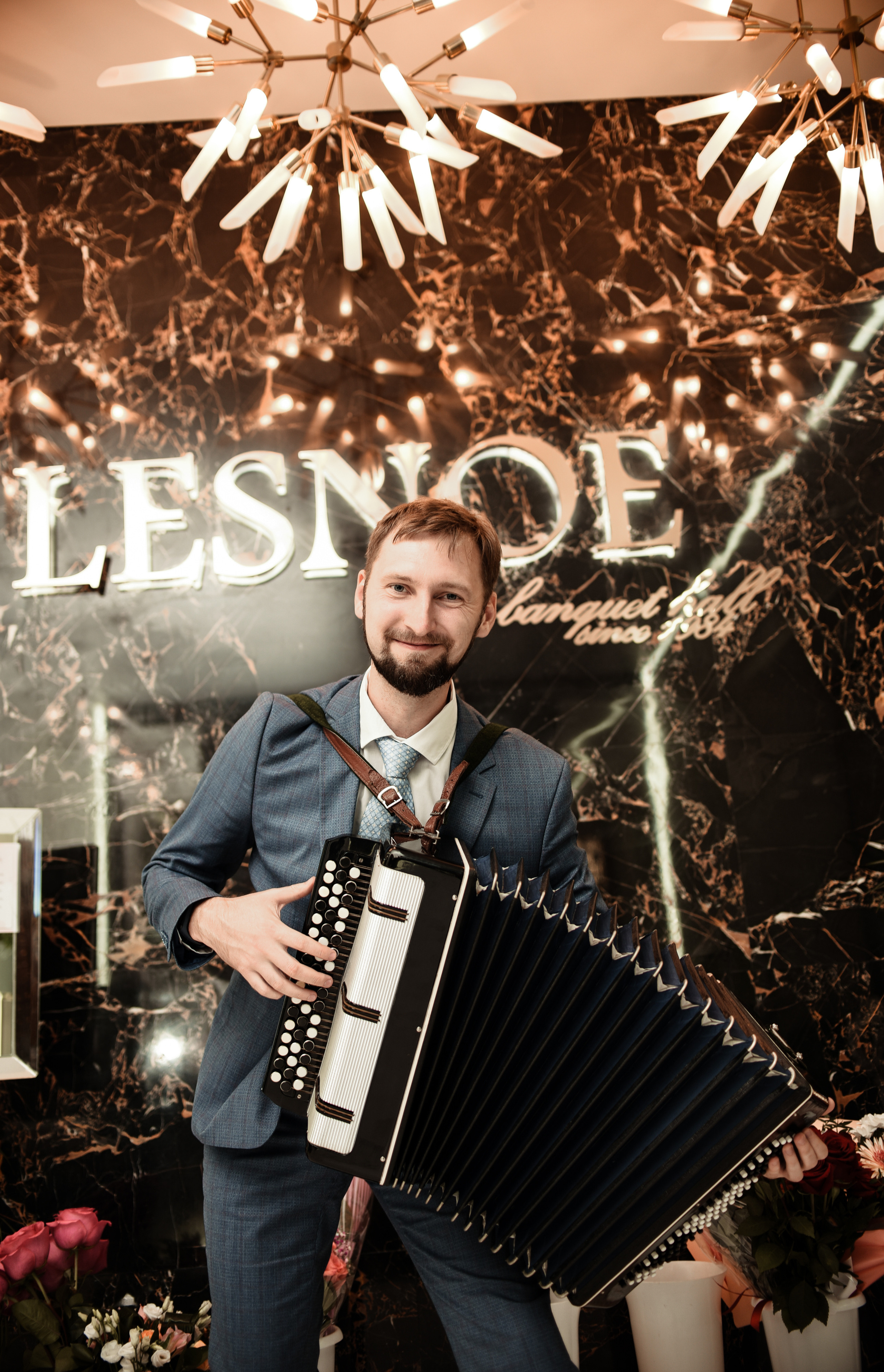 Свадебный день Ильи и Насти. Свадебный, семейный, детский, контент фотограф в Омске Максим Ильин