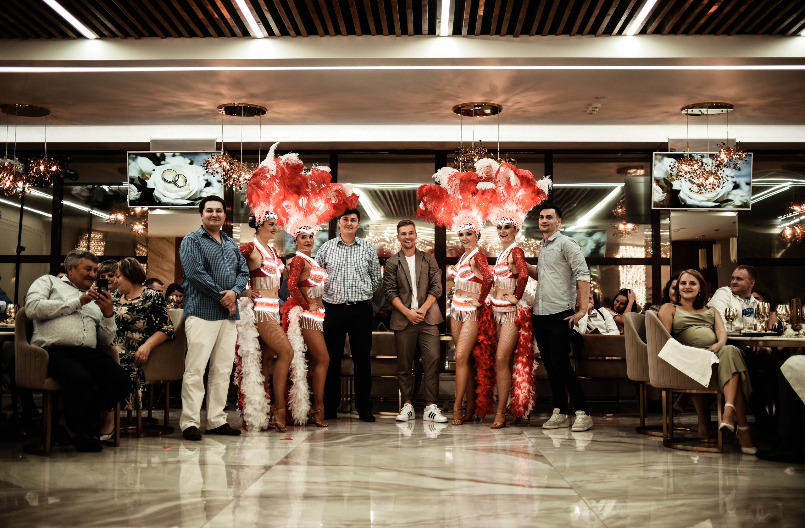 Свадебный день Ильи и Насти. Свадебный, семейный, детский, контент фотограф в Омске Максим Ильин