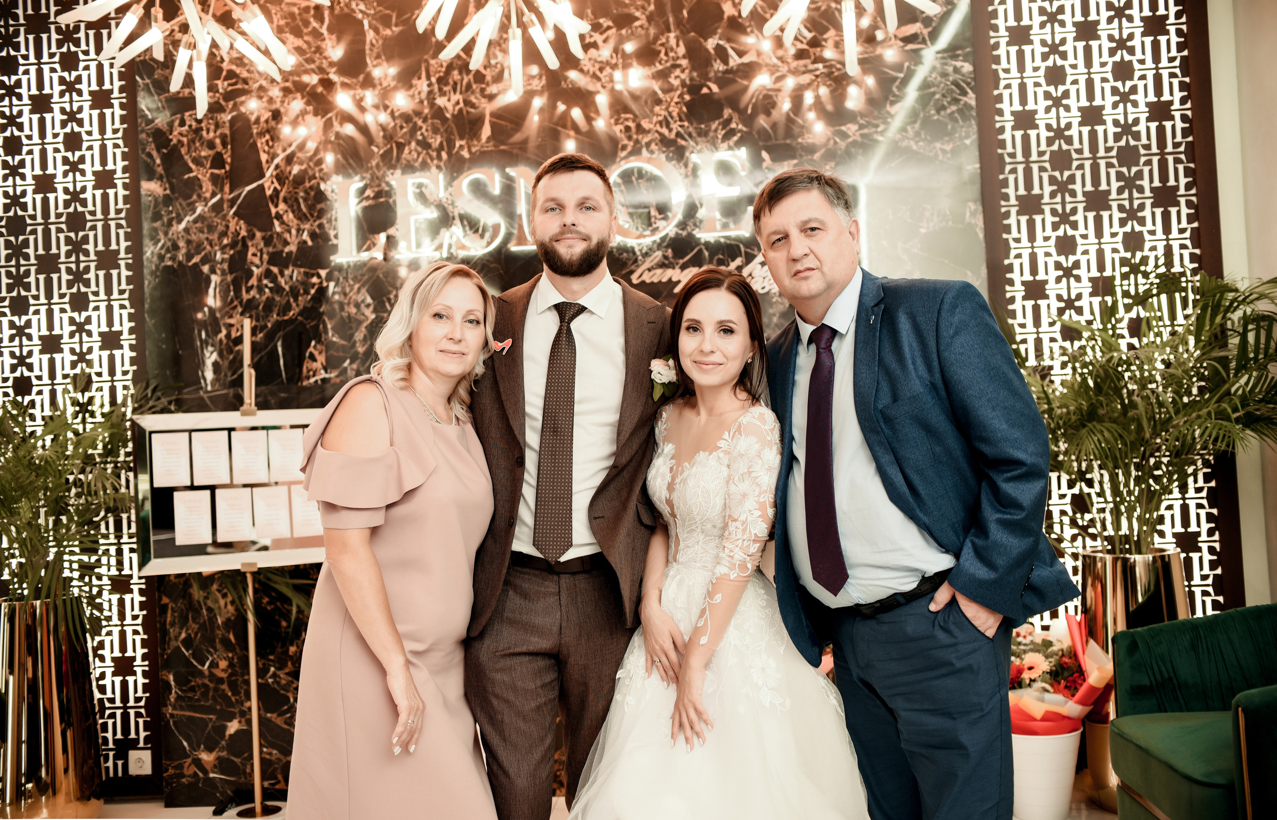 Свадебный день Ильи и Насти. Свадебный, семейный, детский, контент фотограф в Омске Максим Ильин