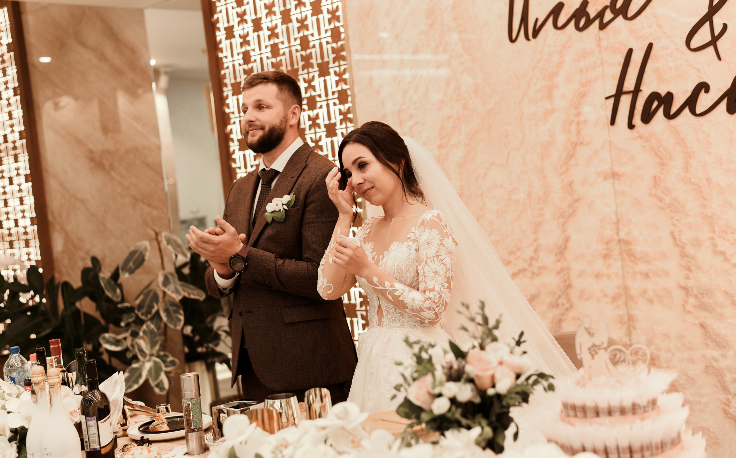 Свадебный день Ильи и Насти. Свадебный, семейный, детский, контент фотограф в Омске Максим Ильин