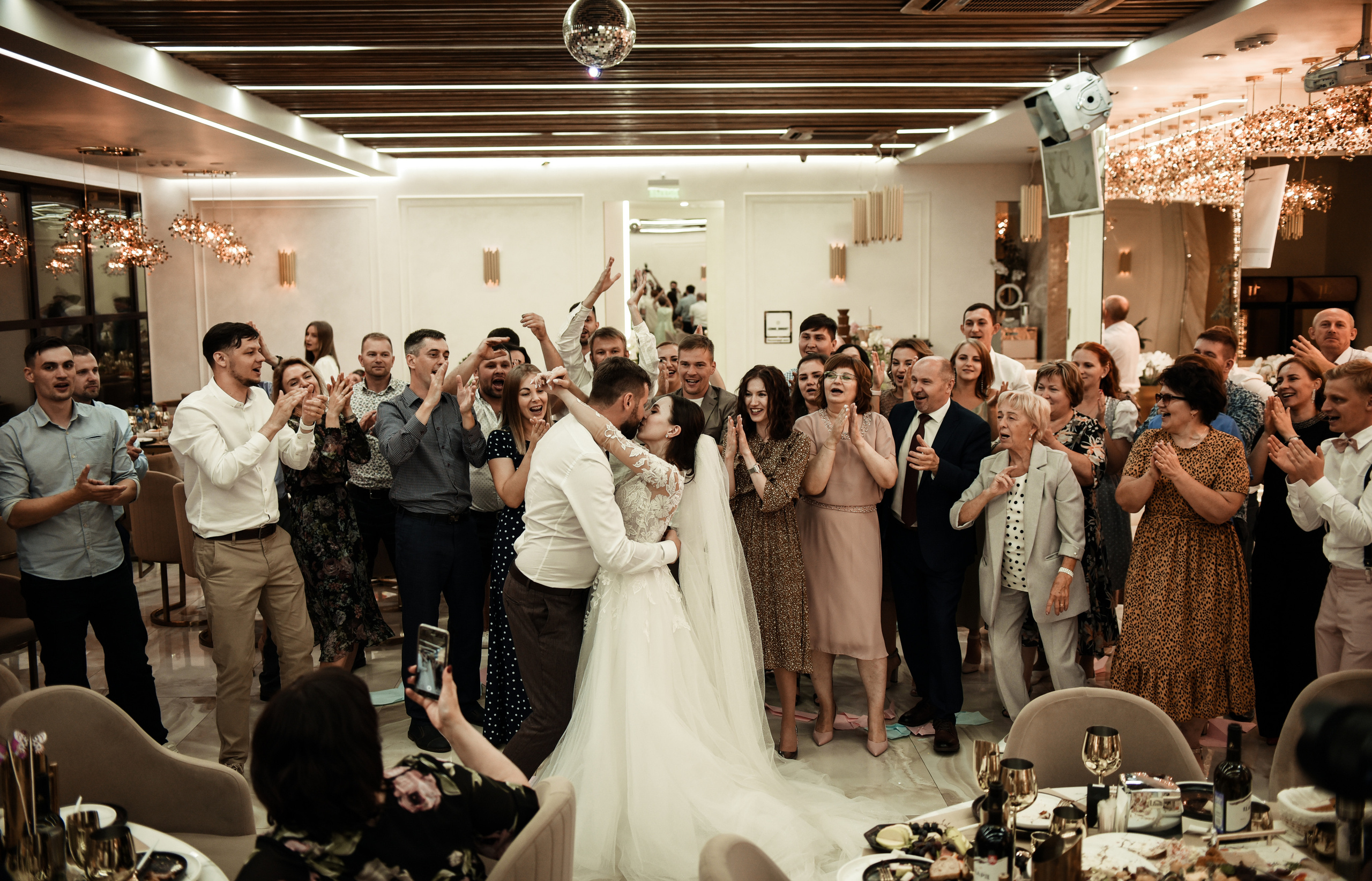 Свадебный день Ильи и Насти. Свадебный, семейный, детский, контент фотограф в Омске Максим Ильин