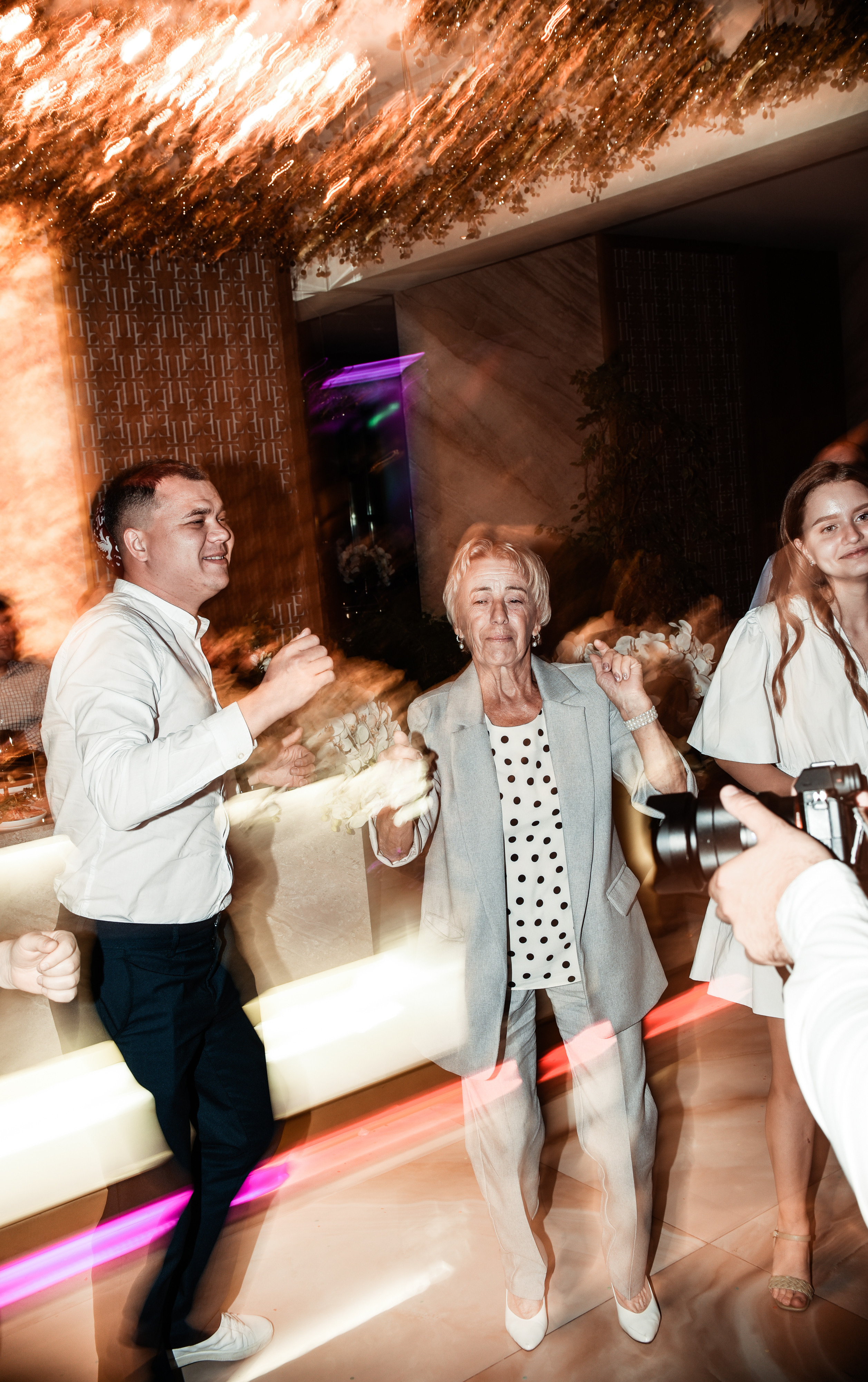 Свадебный день Ильи и Насти. Свадебный, семейный, детский, контент фотограф в Омске Максим Ильин