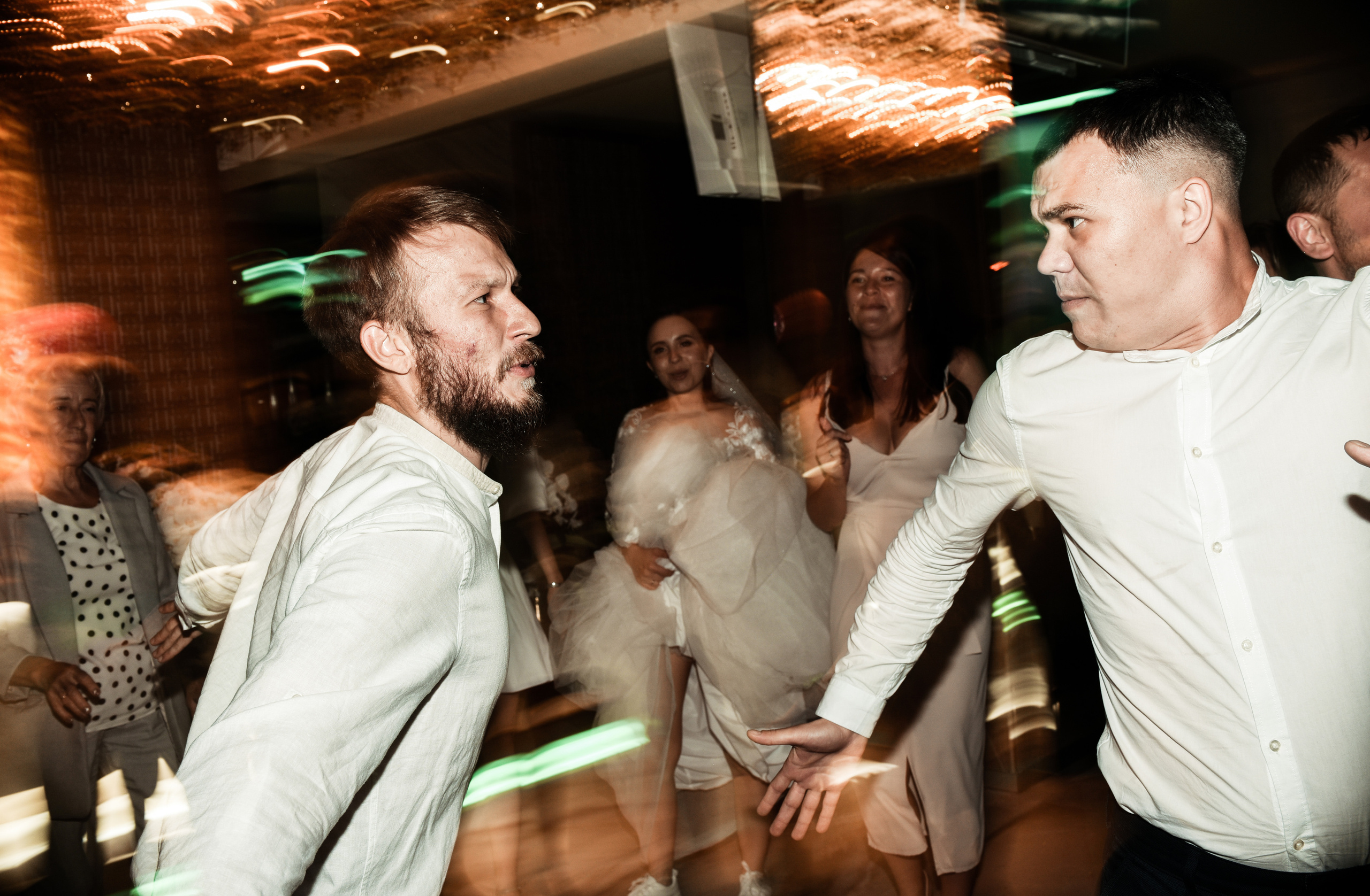 Свадебный день Ильи и Насти. Свадебный, семейный, детский, контент фотограф в Омске Максим Ильин