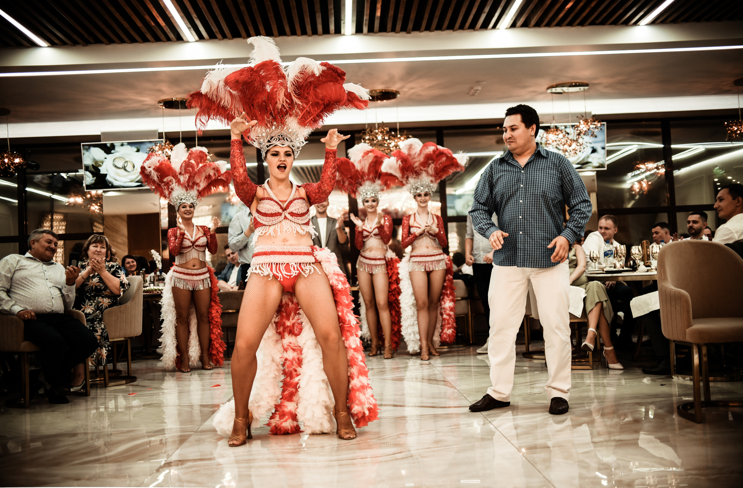 Свадебный день Ильи и Насти. Свадебный, семейный, детский, контент фотограф в Омске Максим Ильин