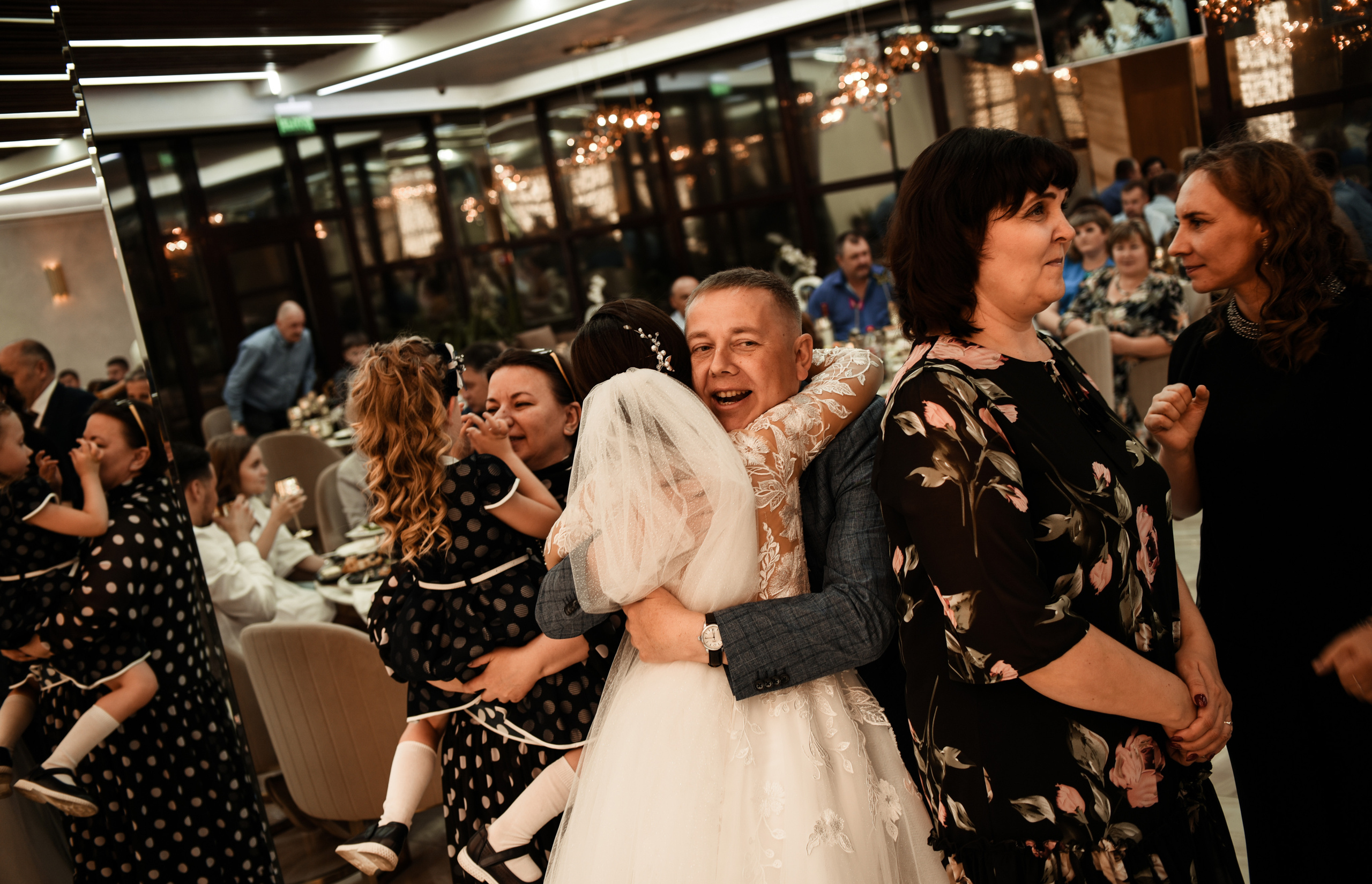 Свадебный день Ильи и Насти. Свадебный, семейный, детский, контент фотограф в Омске Максим Ильин