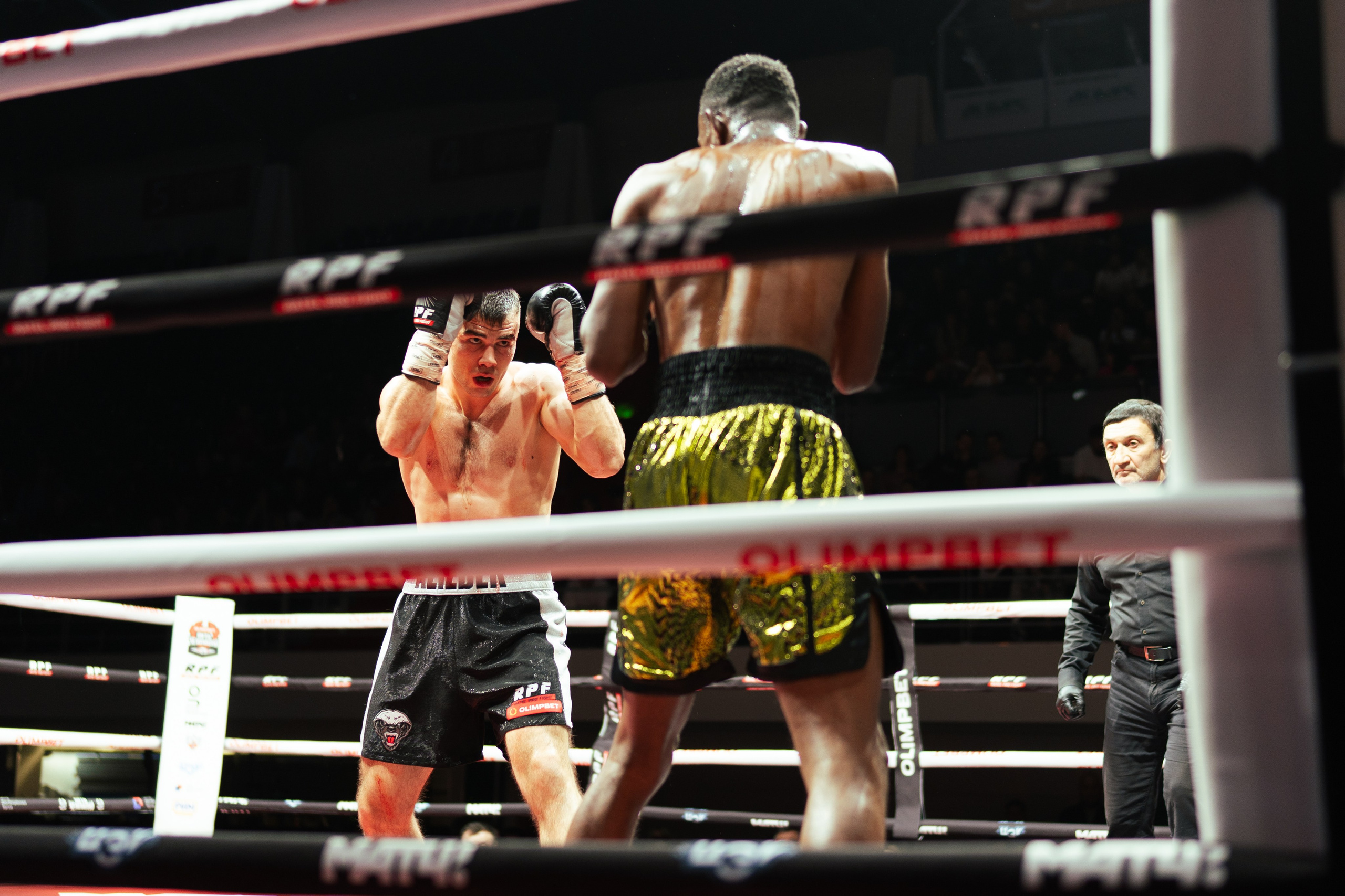 Бокс. Фотограф в СПБ Алмаз Камаев