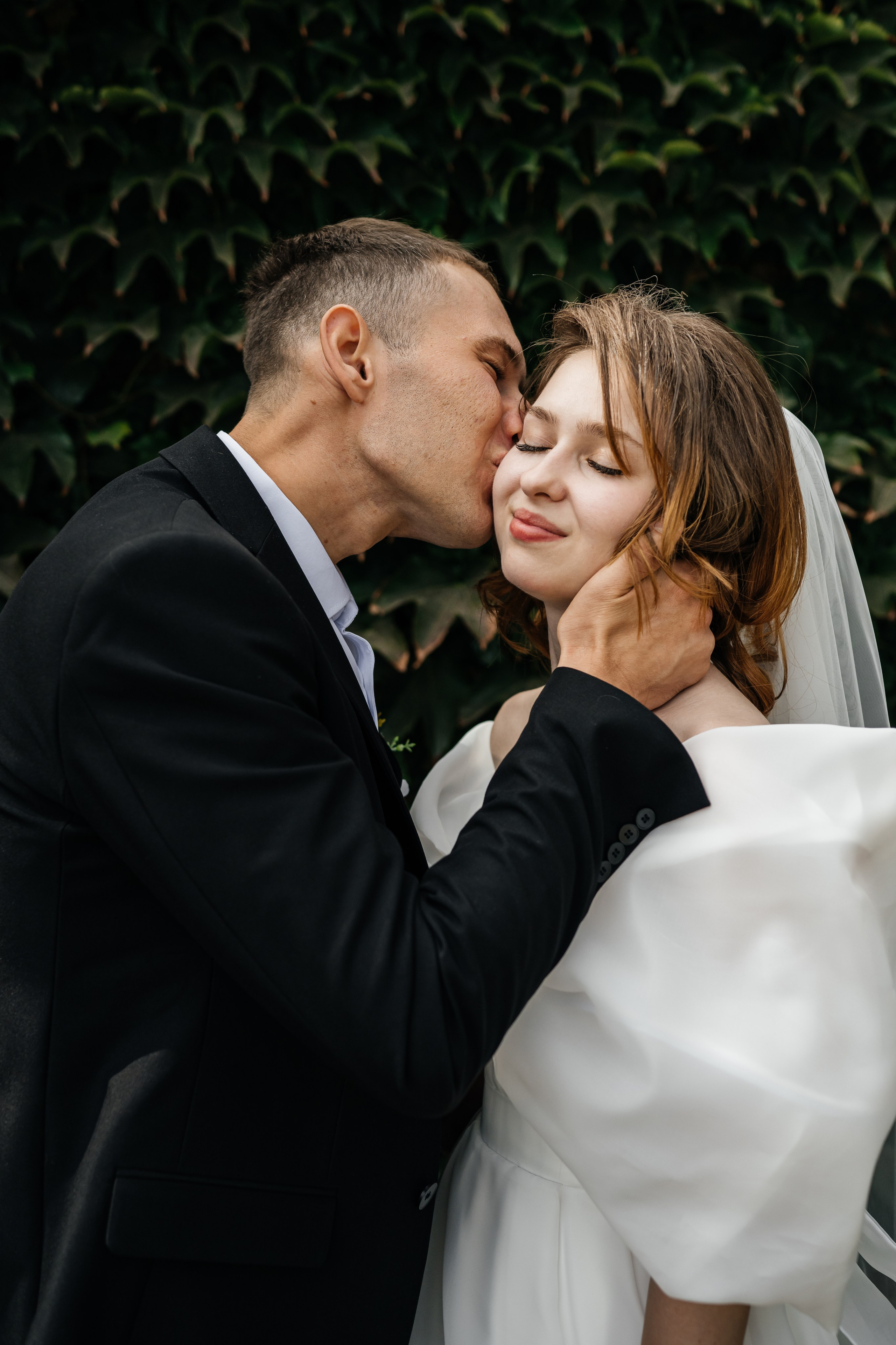 Свадебная прогулка в парке Лога. Фотограф в Каменске-Шахтинском Ольга Сагал