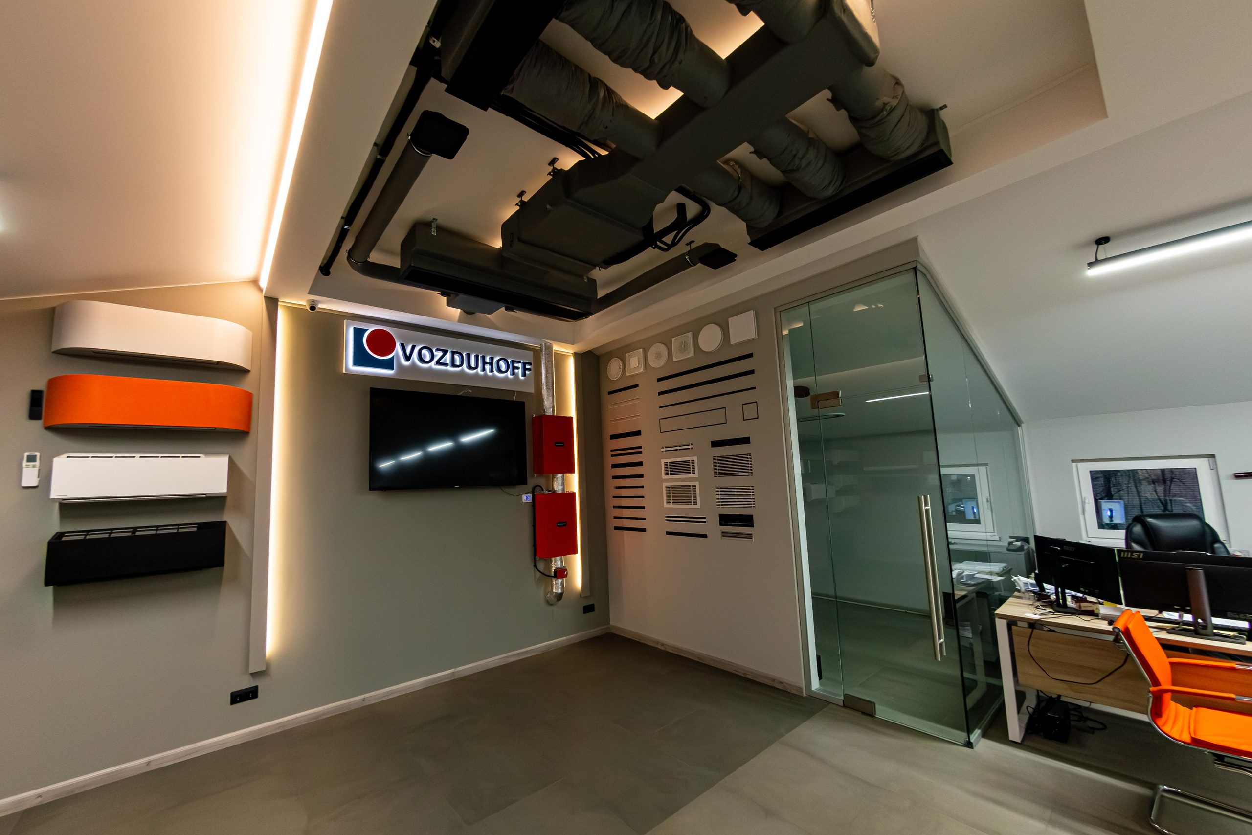 Шоурум VOZDUHOFF. Фотограф Илья Варакин