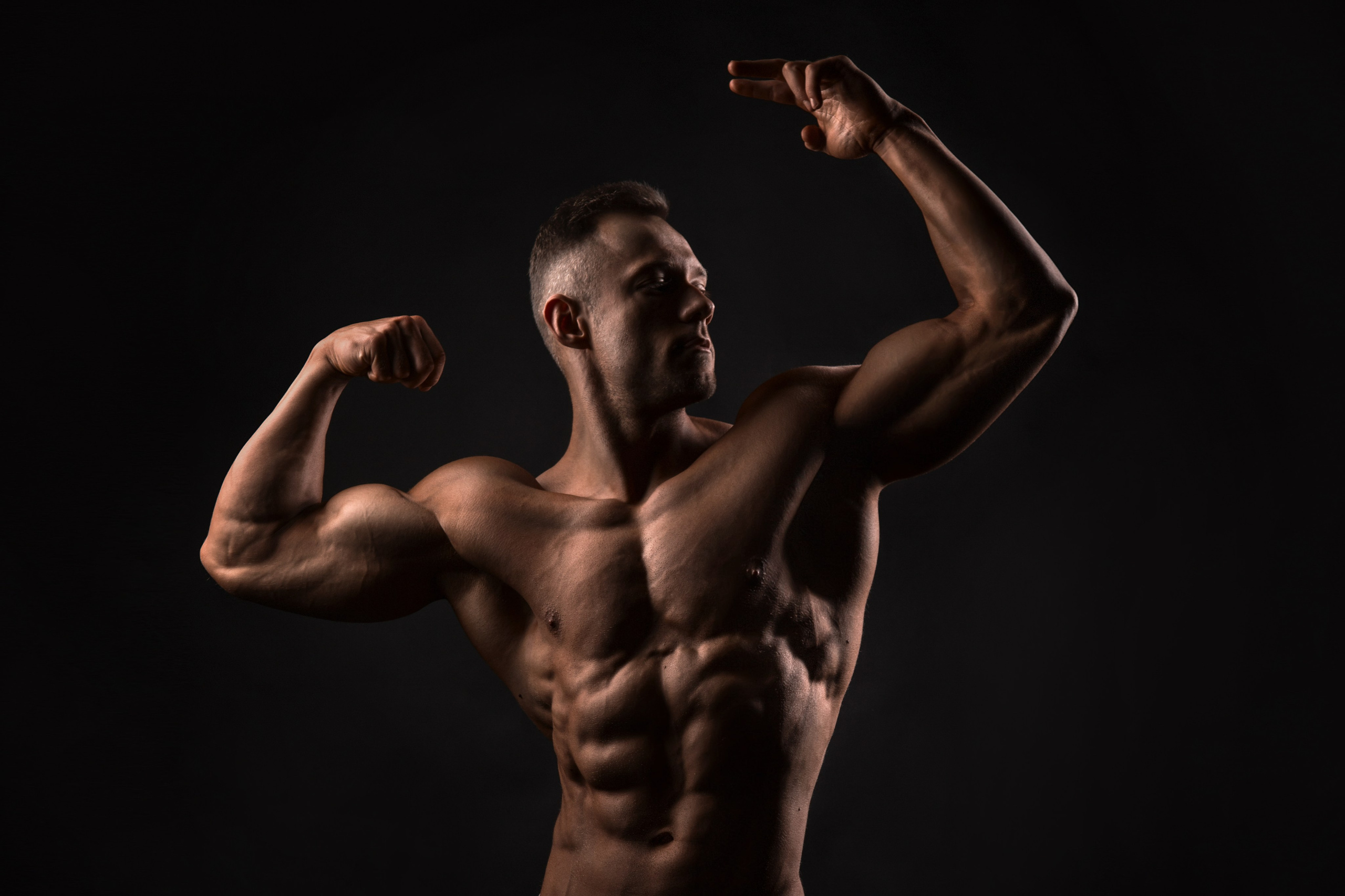 Фитнес-фотосессия в минималистичном стиле: когда ничего лишнего