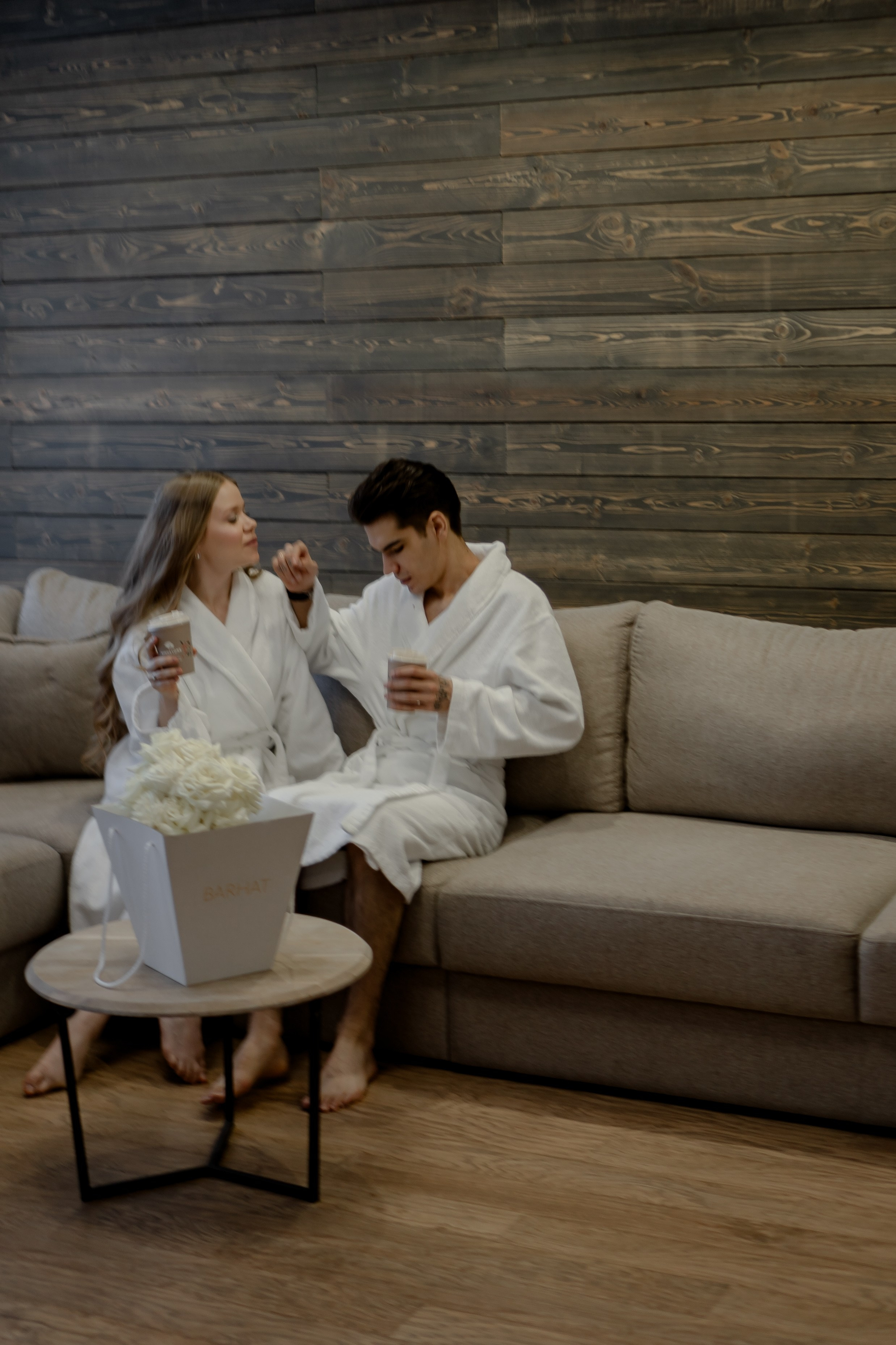 СВАДЕБНАЯ СЬЕМКА СБОРОВ В ОТЕЛЕ И ВЫЕЗД НА ЦЕРЕМОНИЮ (СНЯТО В СИБИРЕ В НИЖНЕВАРТОВСКЕ). Профессиональный фотограф, Санкт-Петербург — Виктория Богомолова