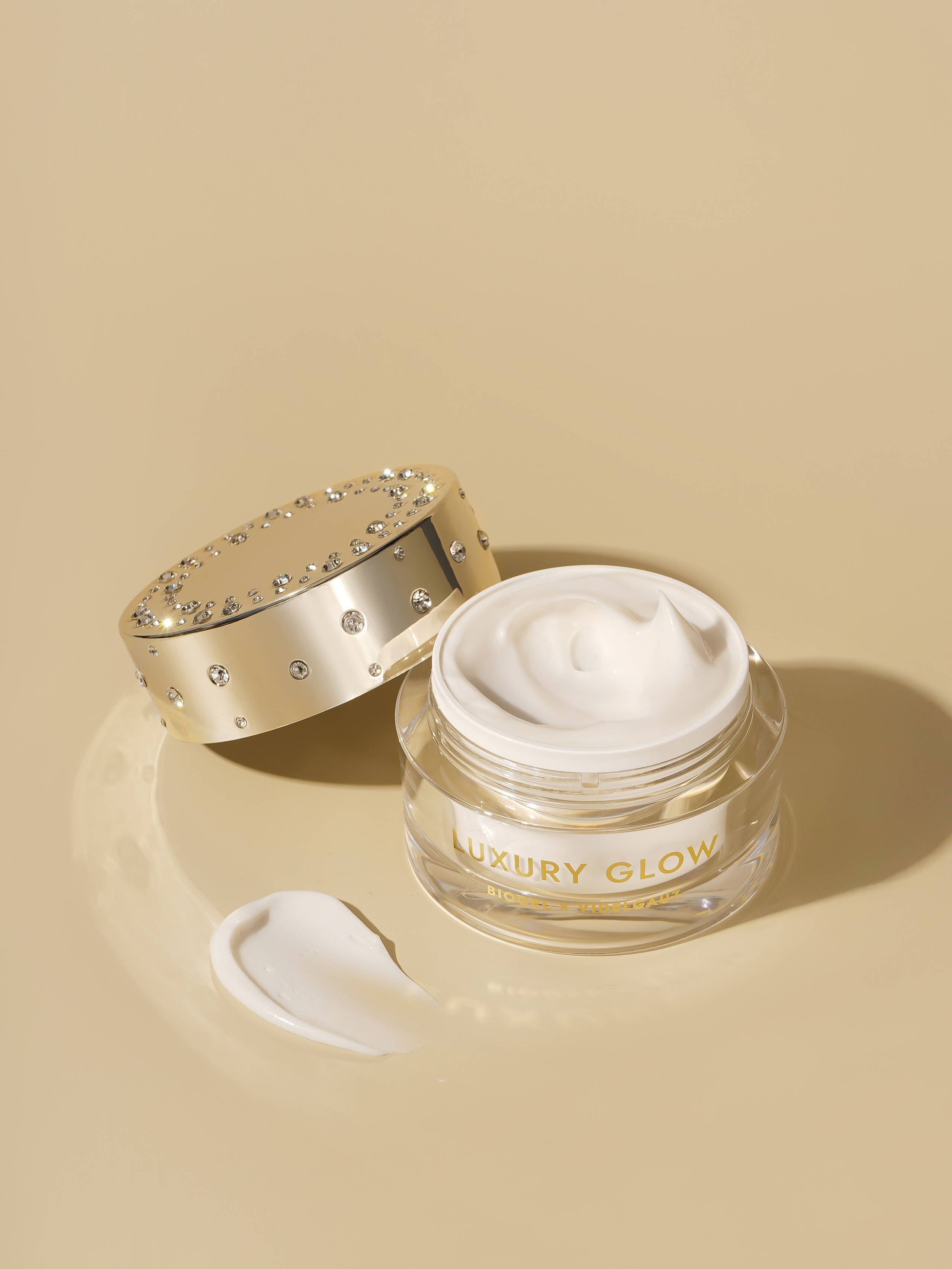 Бьюти (косметика, аксессуары). Предметный фотограф в Москве Инна Шерстюкова