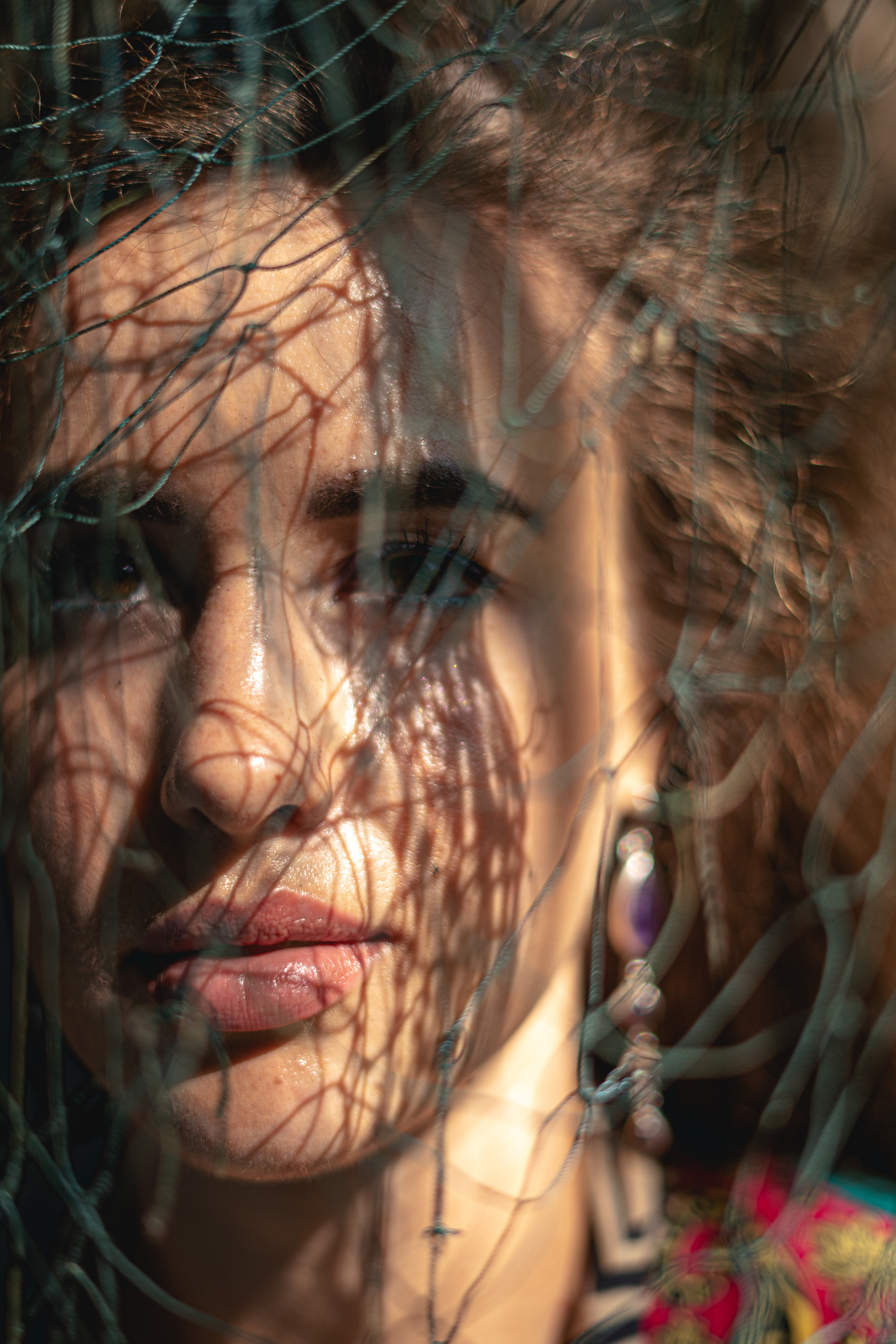 photo shoot of a beautiful girl by the ocean