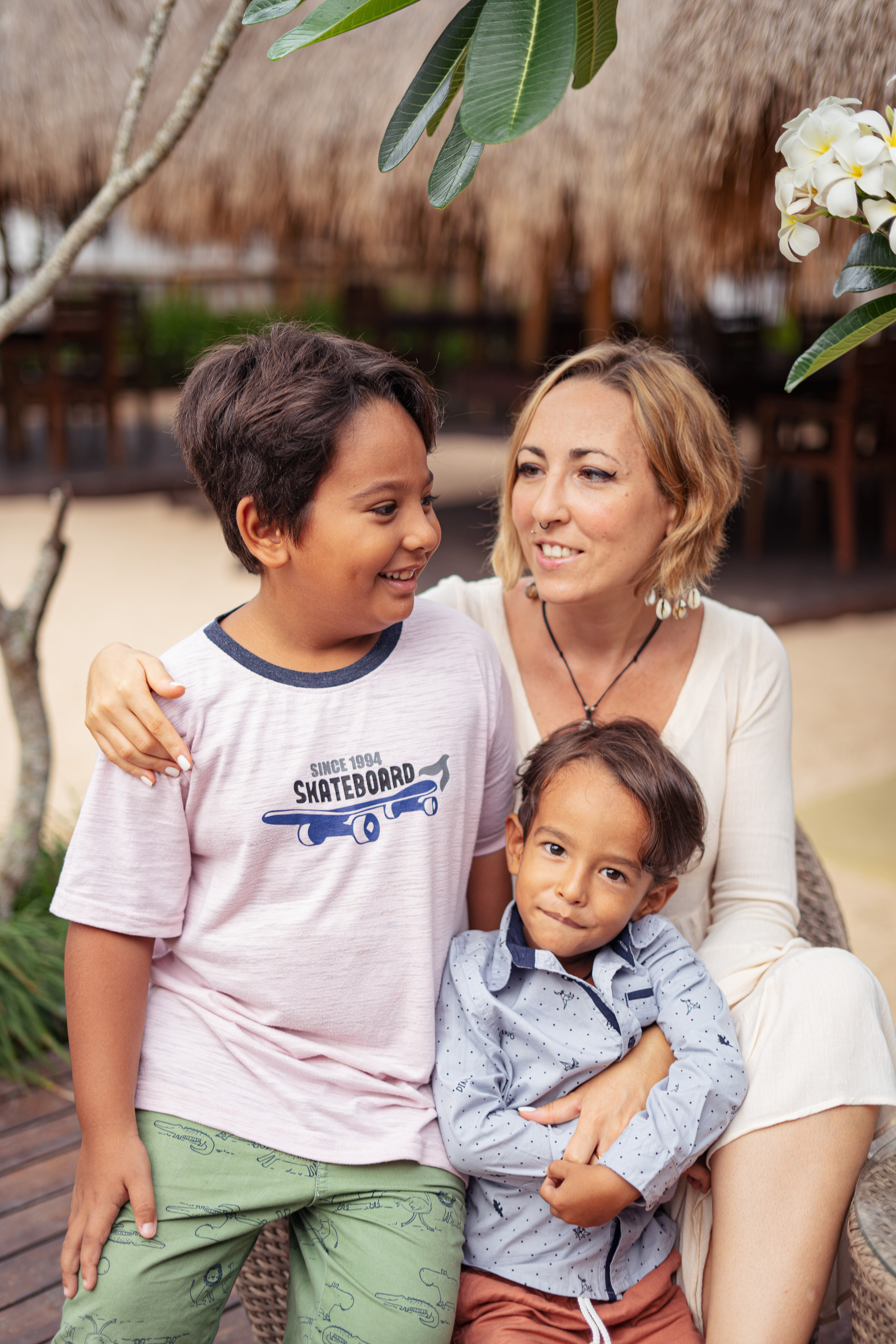 Vika Planetter & Family