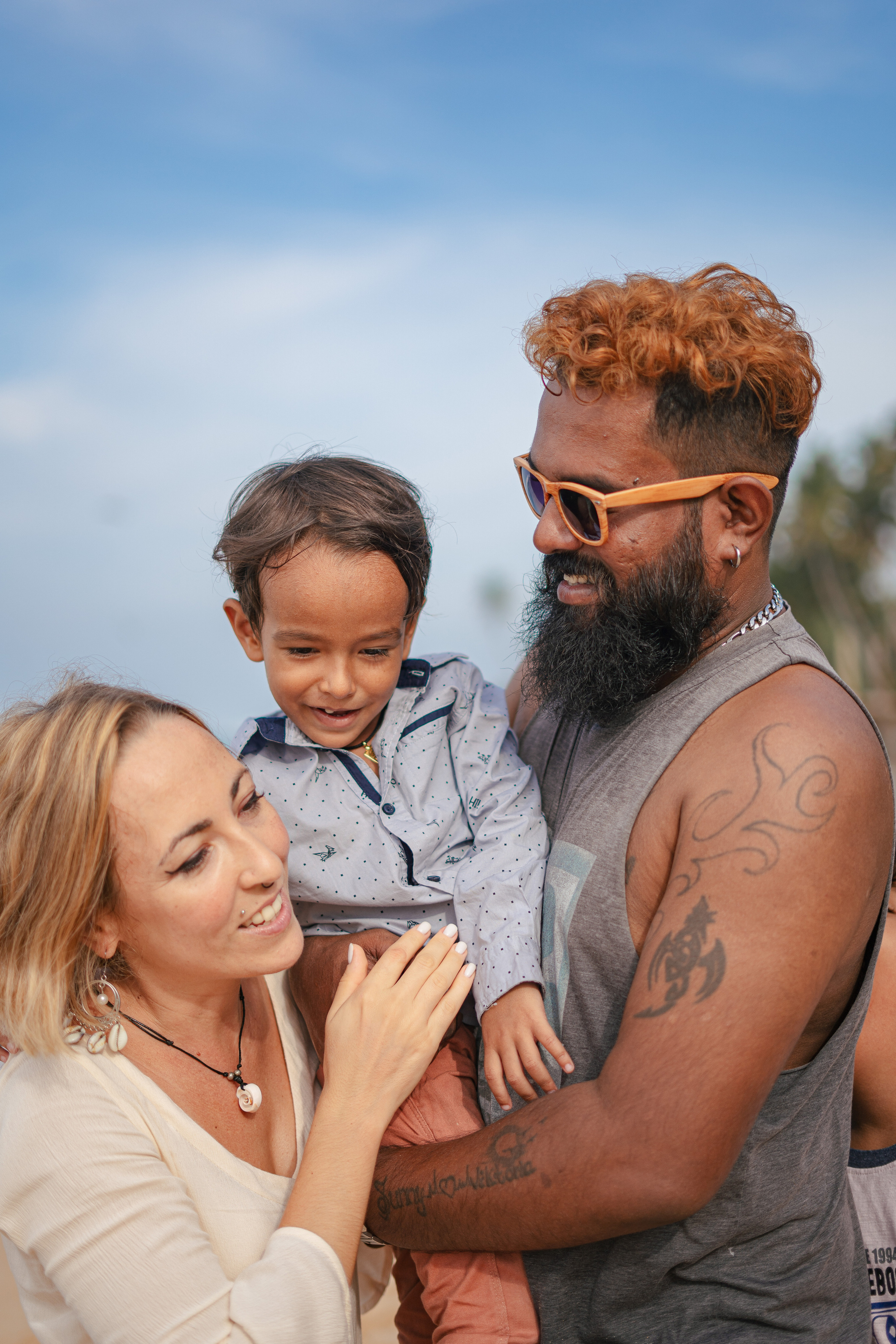 Vika Planetter & Family