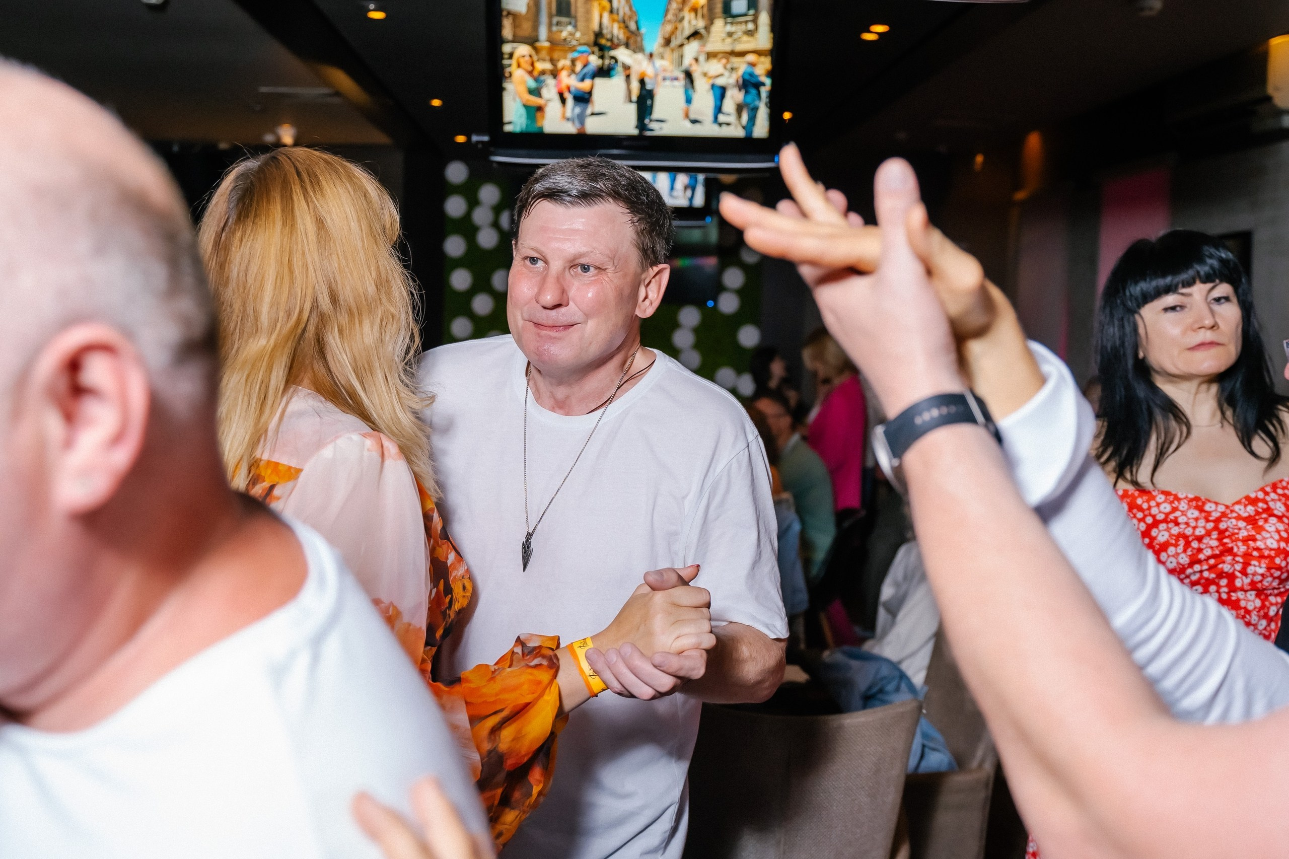 Лето, гудбай! Клубная вечеринка | 31.08.2024. Галерея Фантим