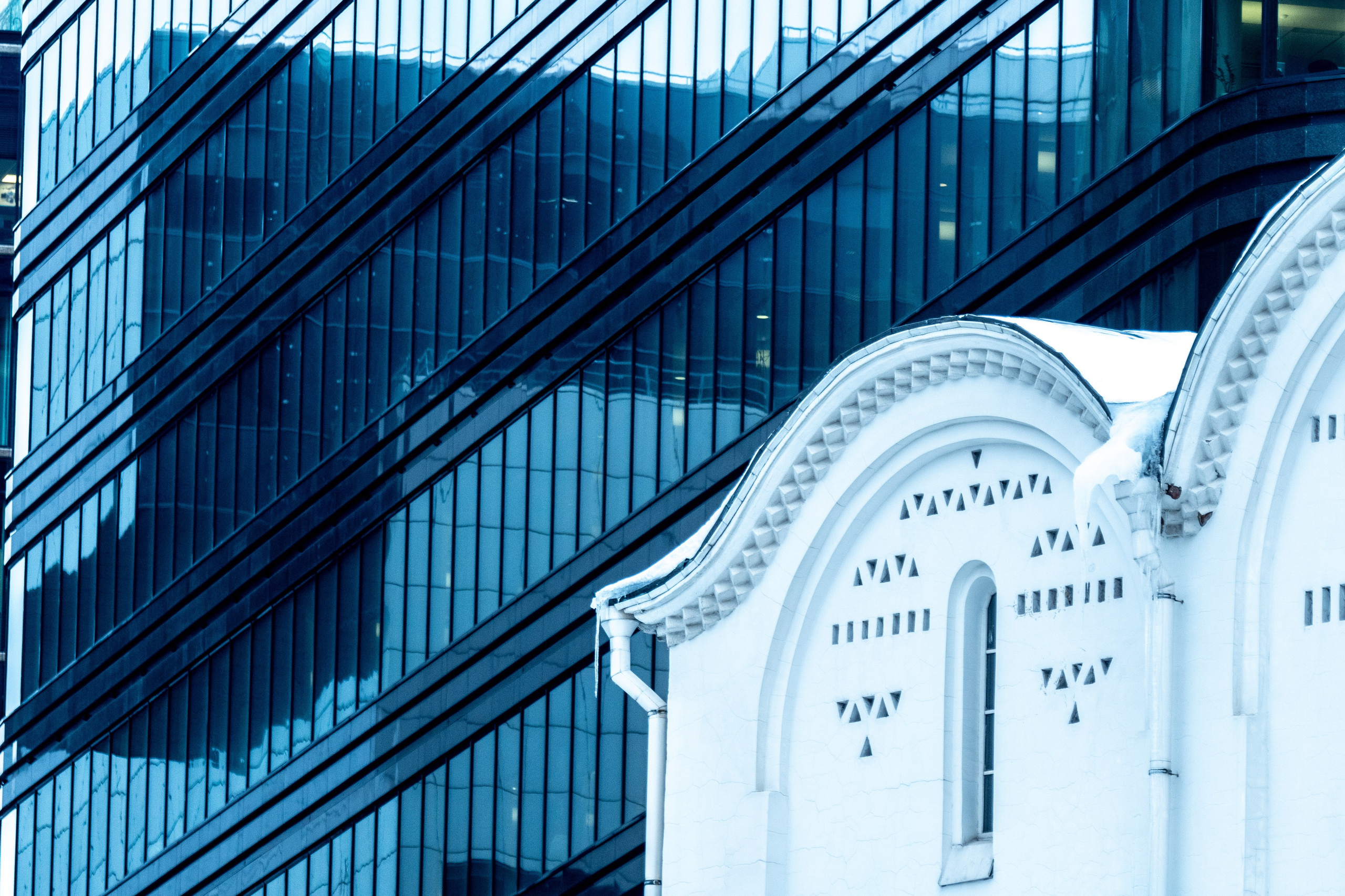 МОСКВА. ПОБУДЬ ЗДЕСЬ И ЦЕЛЕЕ БУДЕТ ЭТОТ МИР