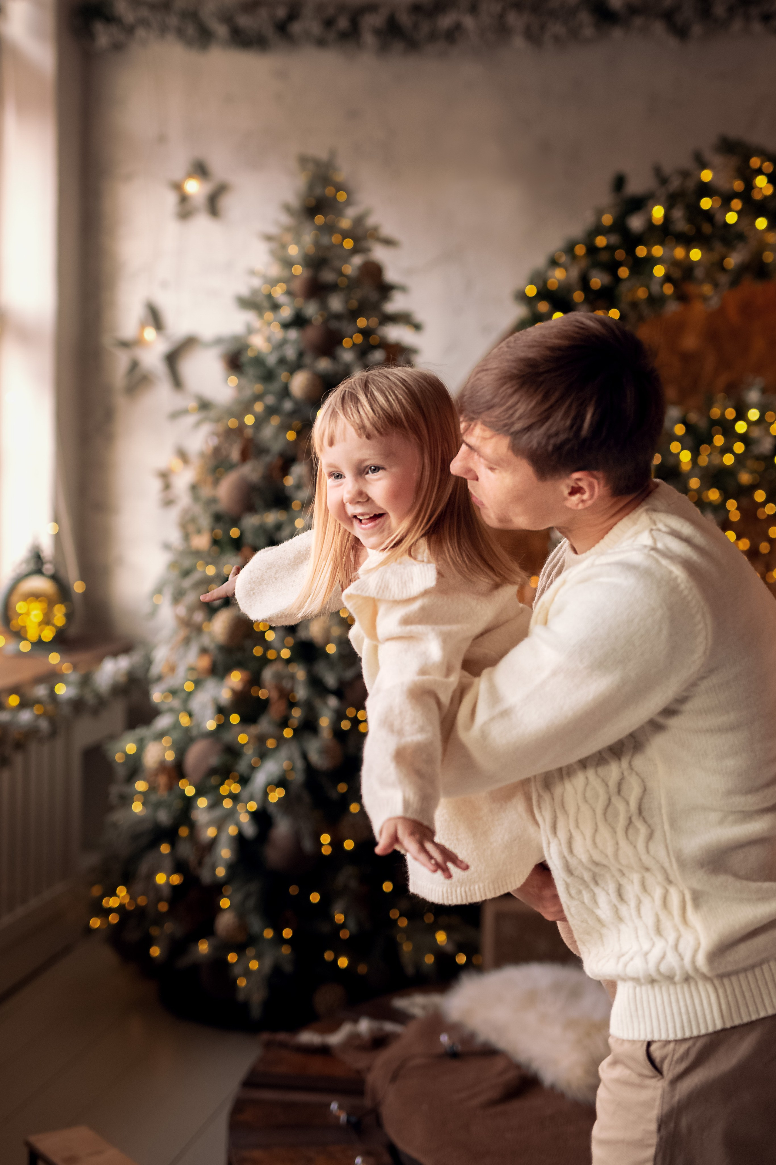 Семья в новогодней студии. Семейный и детский фотограф в Москве Юлия