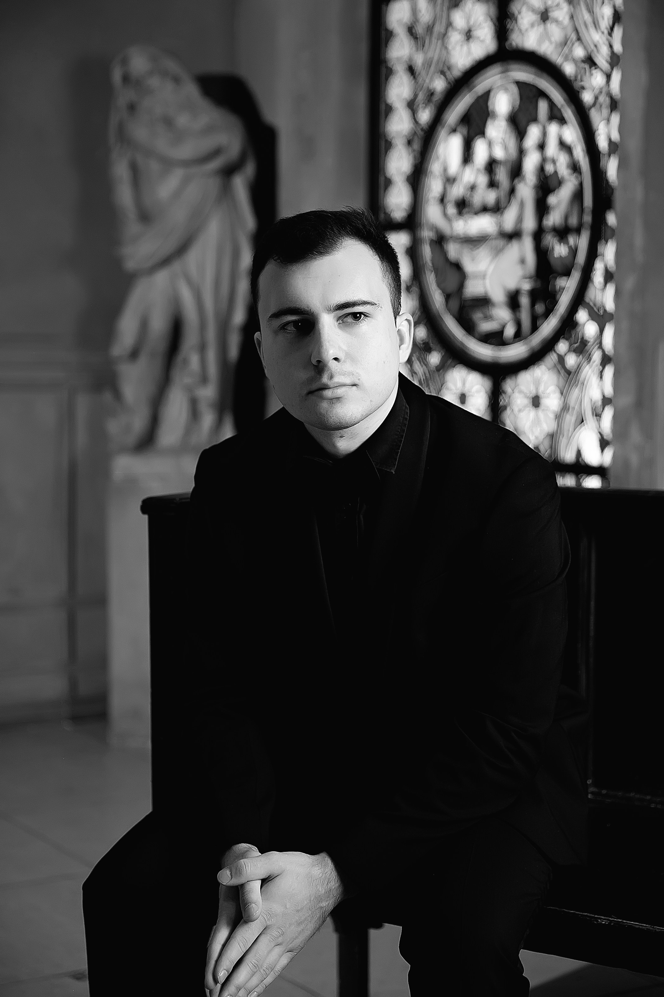 Мужской портрет. Главная