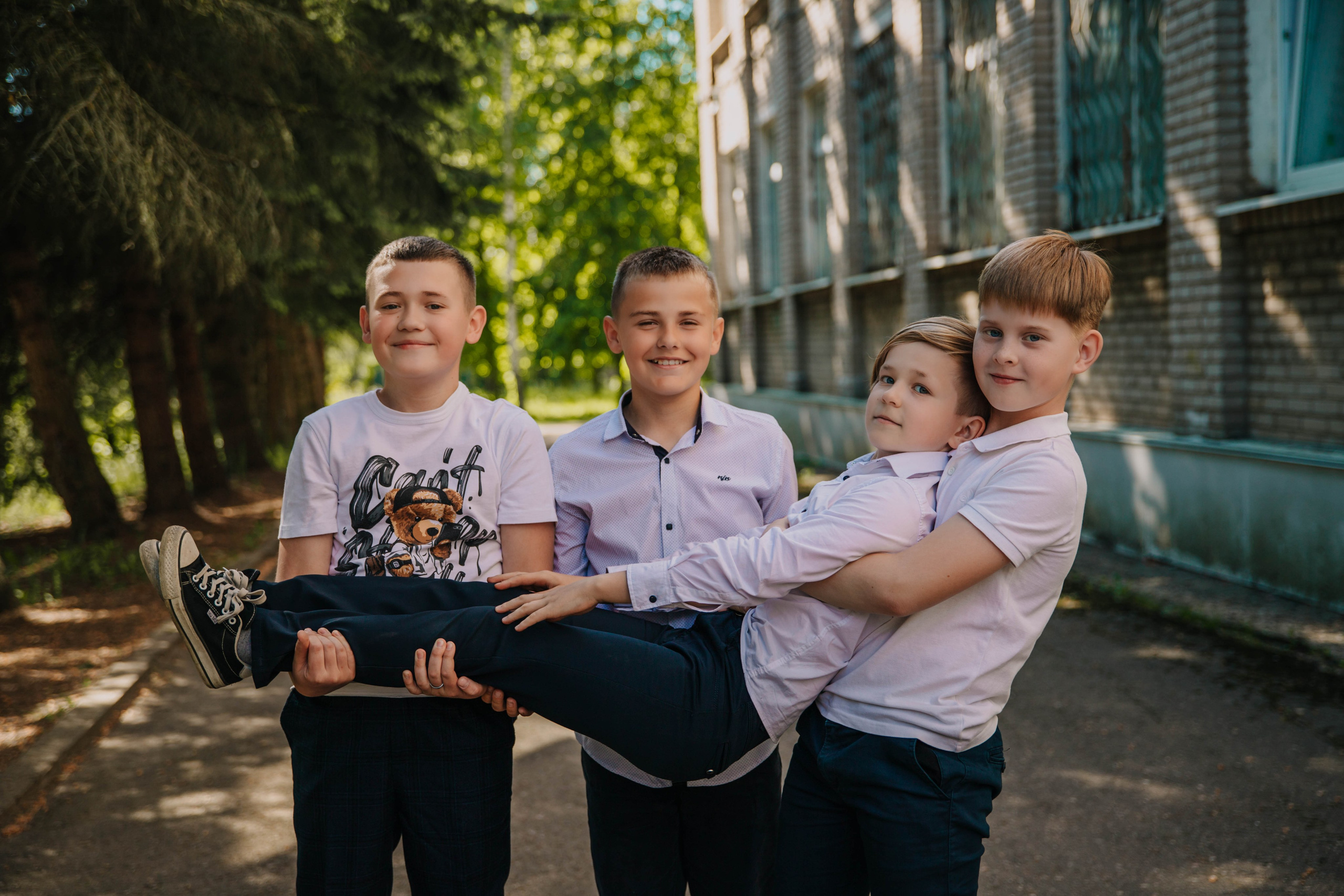 Выпускной 4 класс. Фотограф Дарья Маташкова