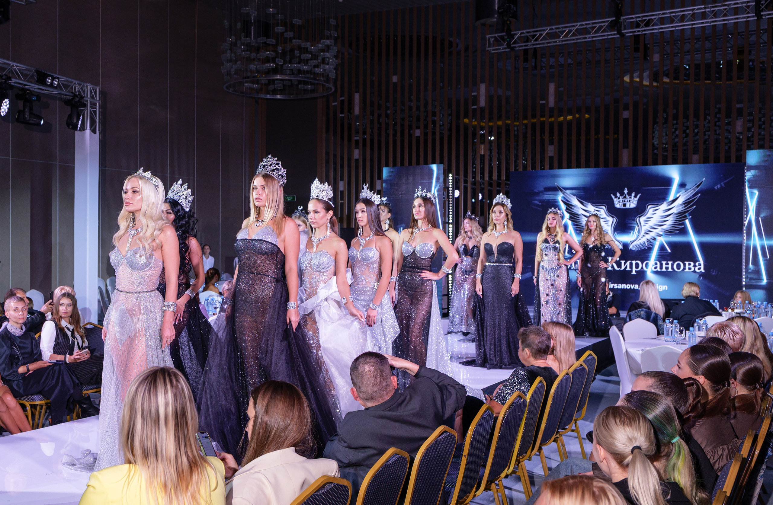 BITVA BRENDOV -модный показ. Сайт фотограф в Керчи Кислый Юрий