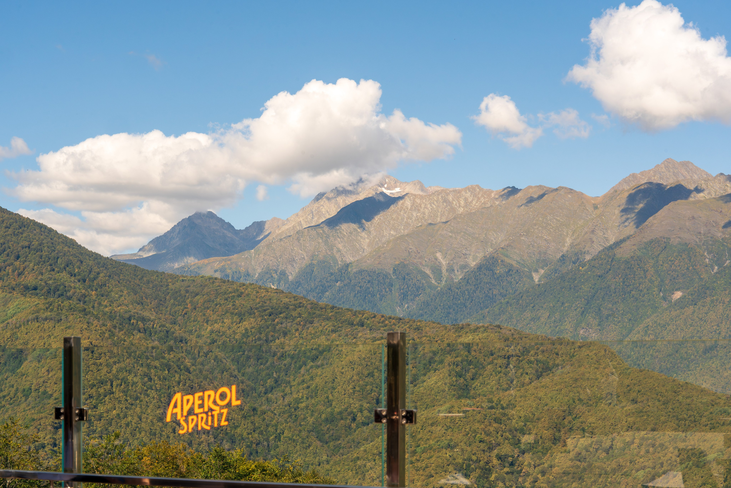 MICE меоприятие на курорте Красная Поляна для компании «Неометрия''. Репортажный фотограф в Красной Поляне и Сочи Павлюченко Екатерина