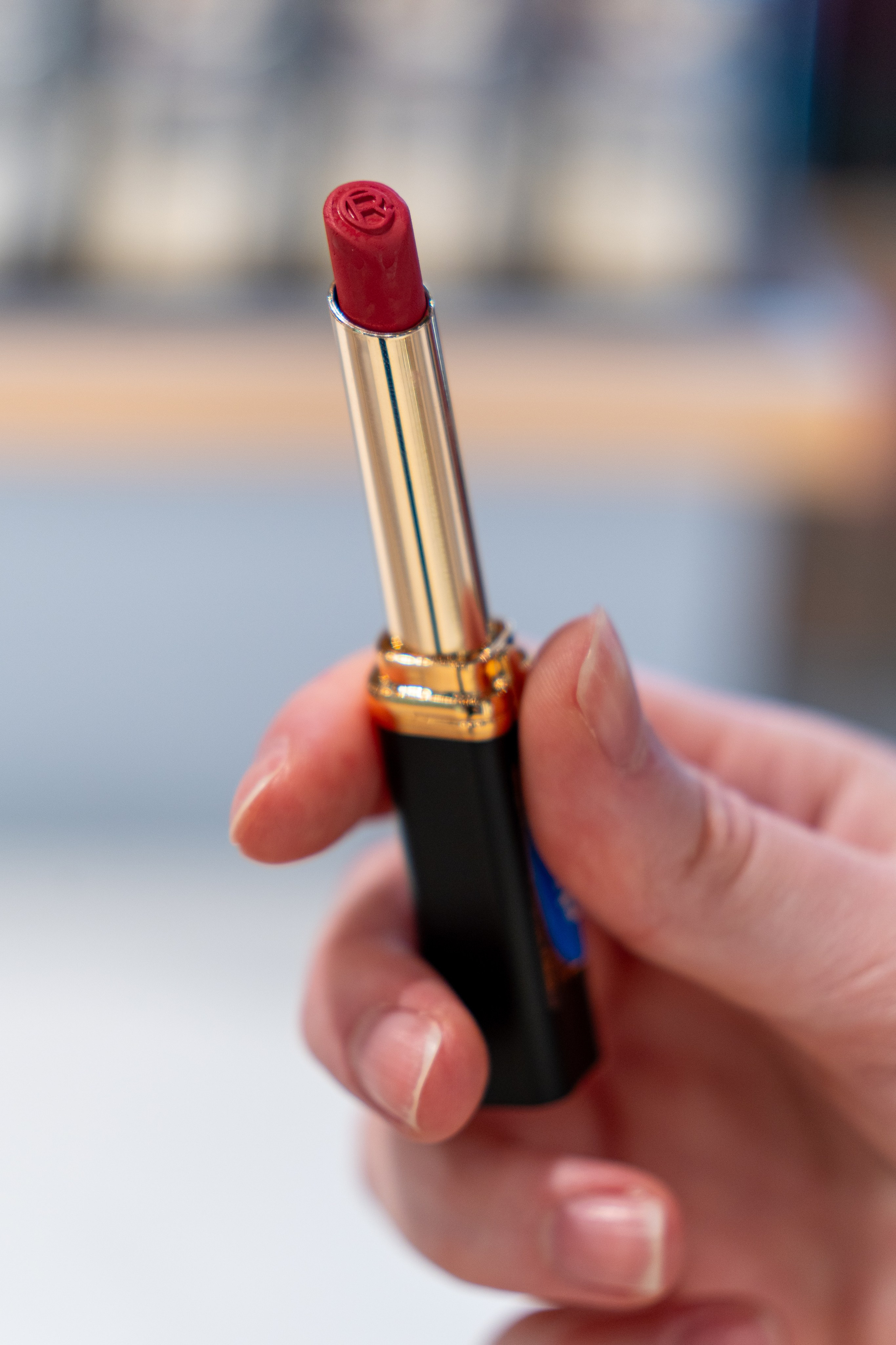 Отчет партнерской интеграции Loreal в магазинах Рив Гош. Репортажный фотограф в Красной Поляне и Сочи Павлюченко Екатерина