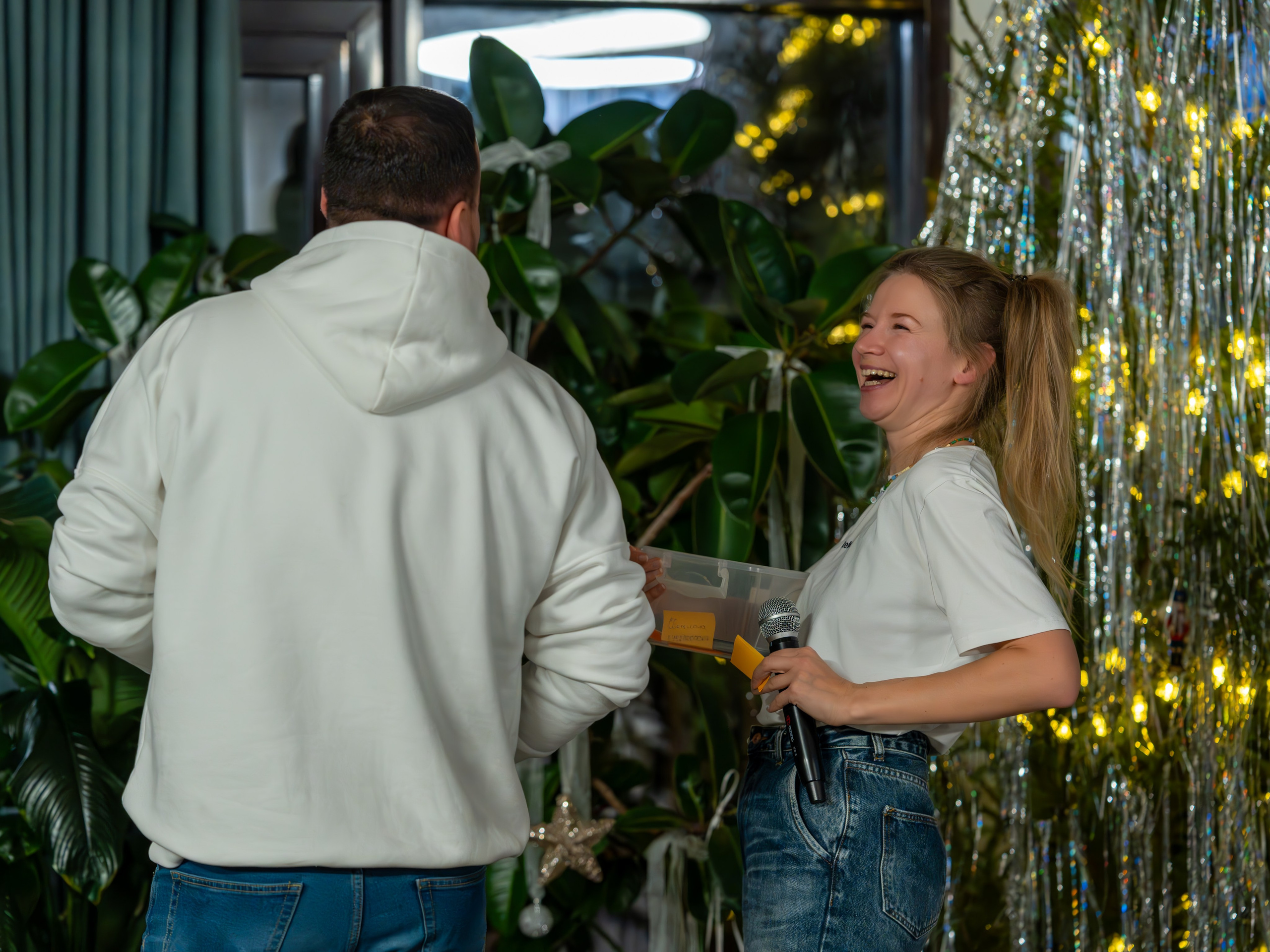 Предновогодняя встреча в пространстве Steford Hub. Репортажный фотограф в Красной Поляне и Сочи Павлюченко Екатерина