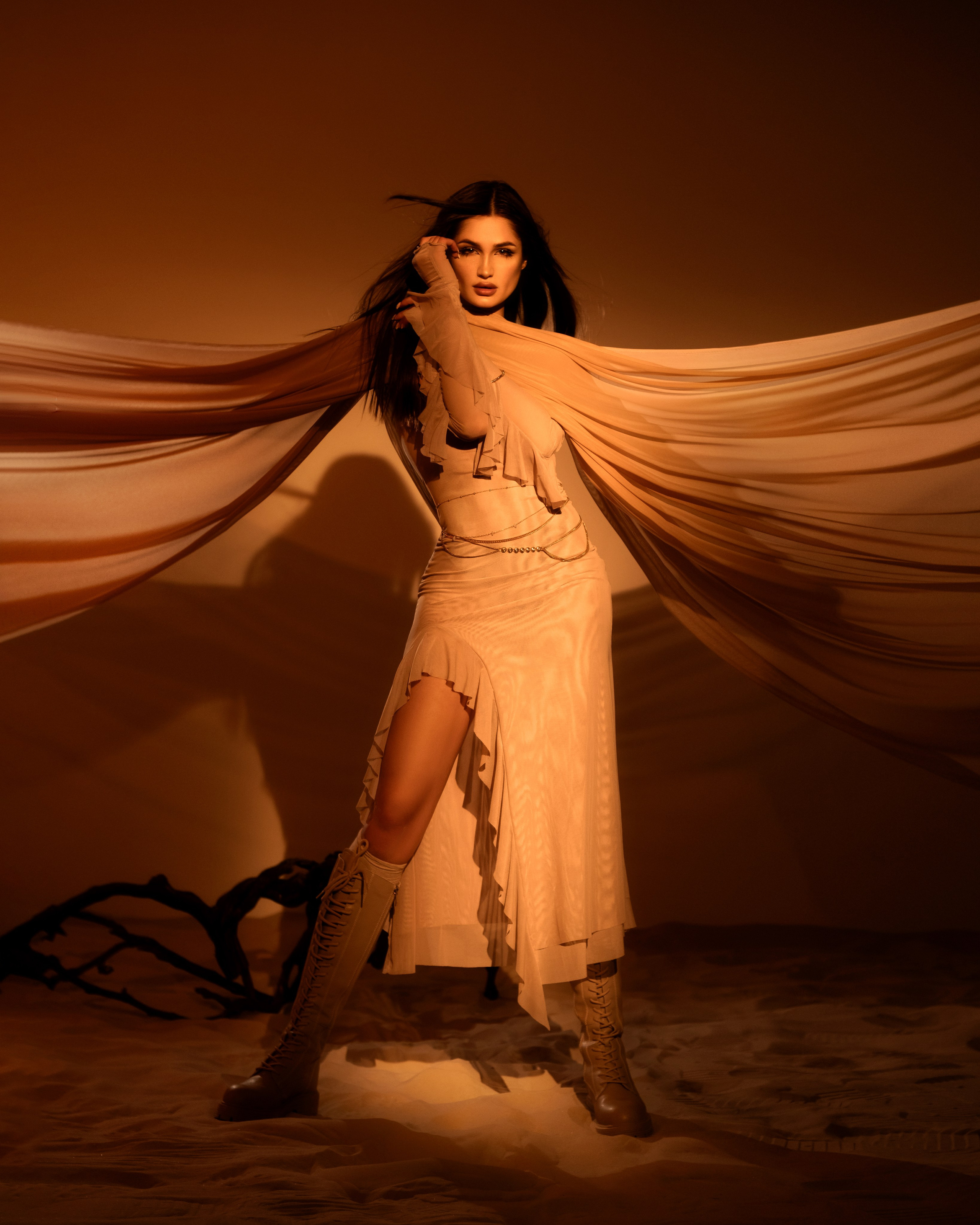 Дюна. Портретная и Fashion фотосъемка в Москве КРИС KISS. Лукбуки и каталоги