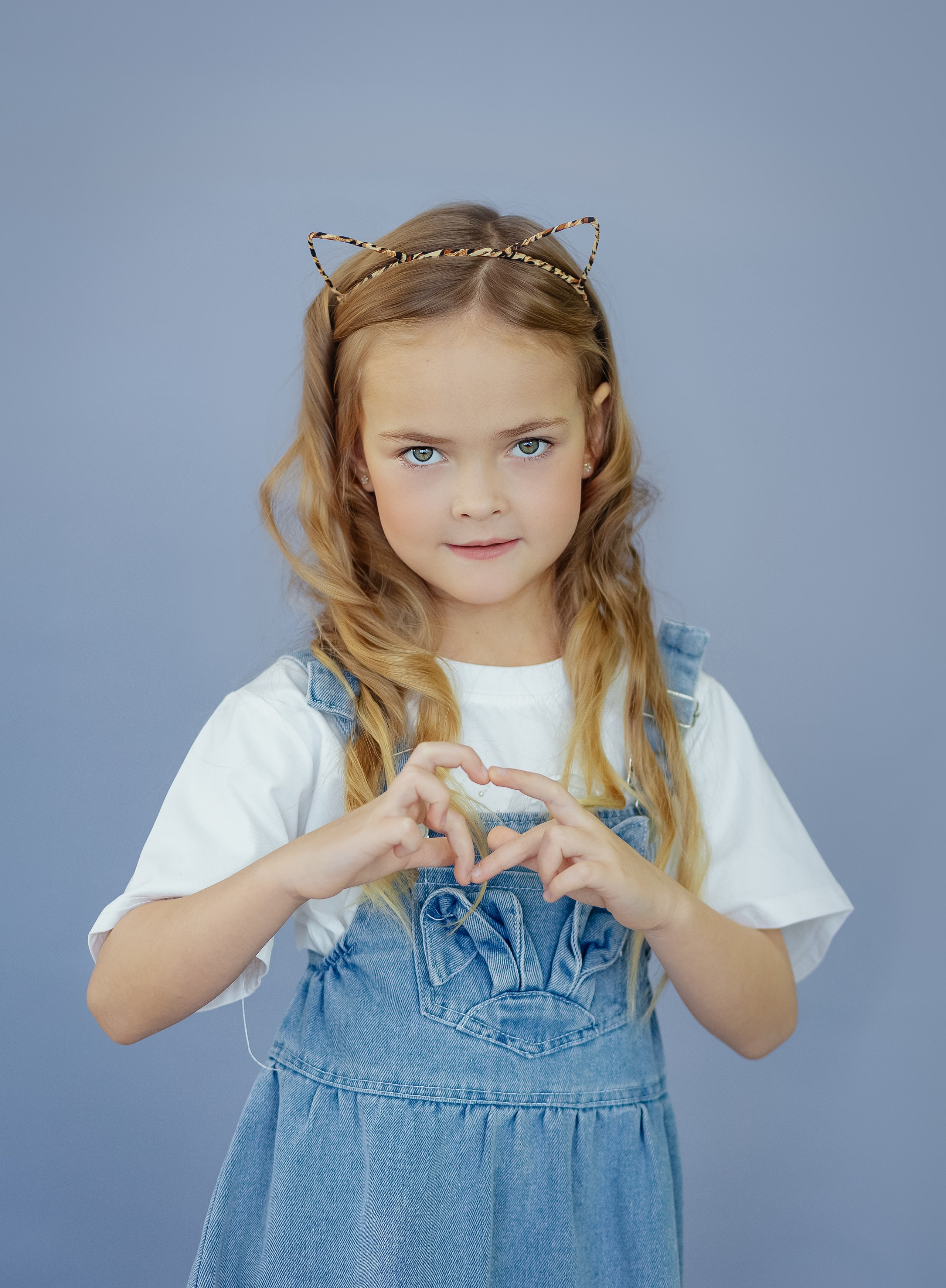 <title> Выпускной альбом Чита, Школа Чита, детский сад Чита,живоефото. Фотограф Григорьева Ольга. Портретная, семейная съёмка, Love Stori, видеосъёмка в городе Чита. Выпускные альбомы, фотокниги