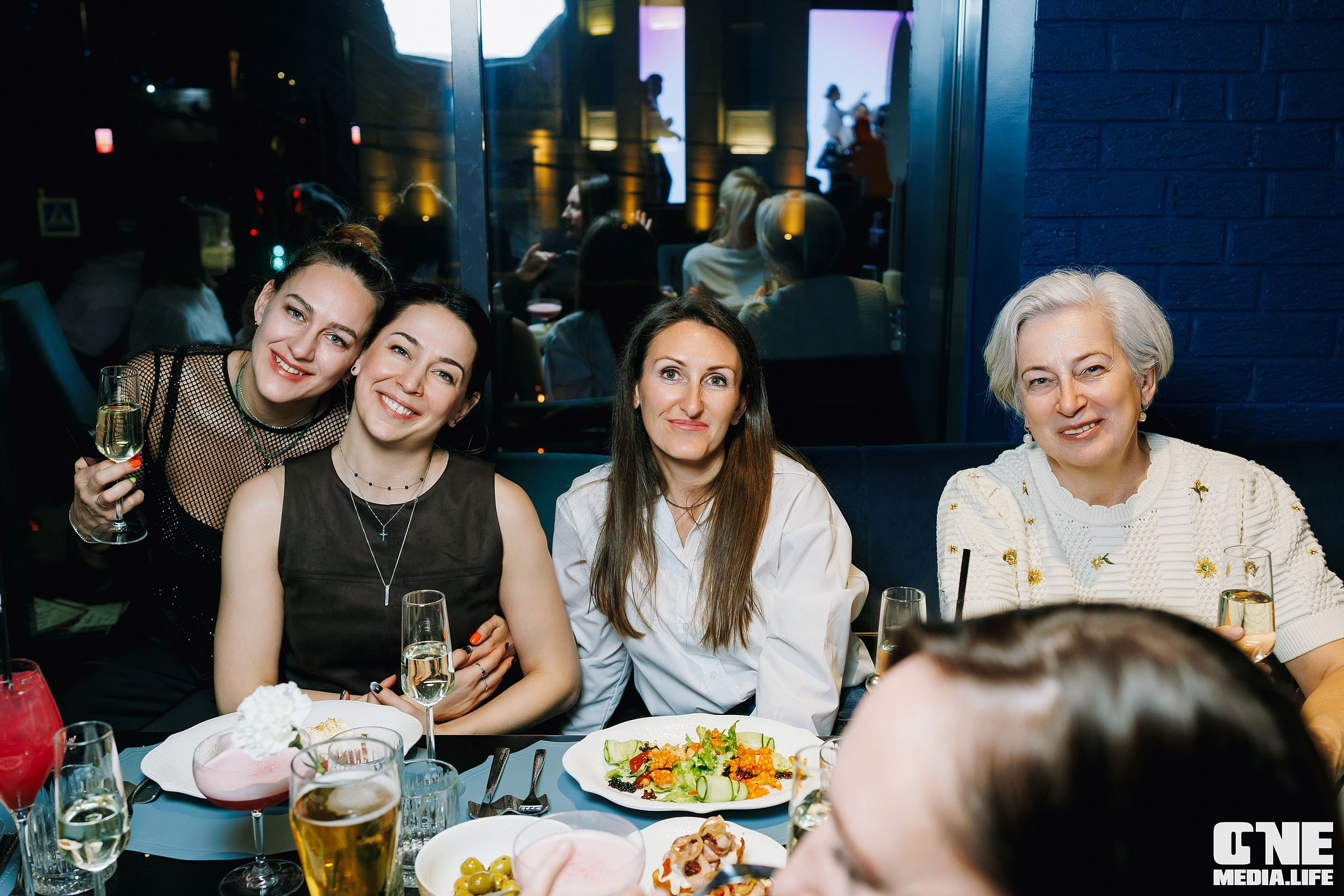 Фоторепортаж из ресторана Океан. One Media Life: фоторепортажи, фотоотчеты с мероприятий и заведений