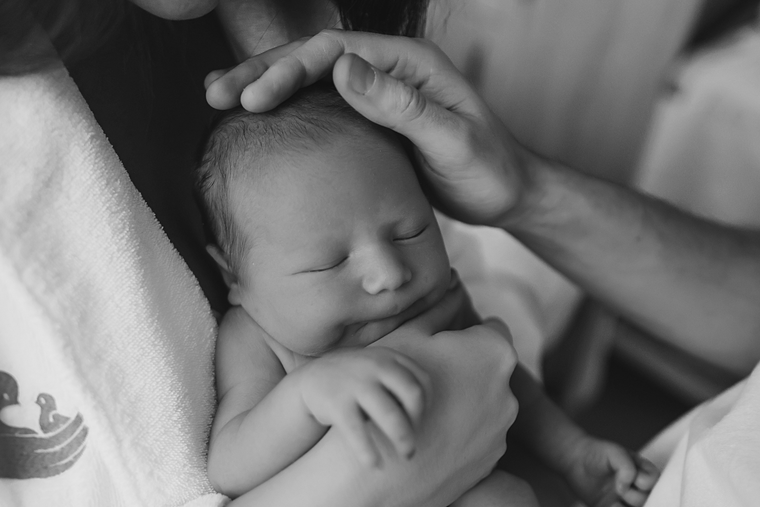 Выписка Мид. Семейный фотограф Тюмень, фотограф на роды Салмина Мария