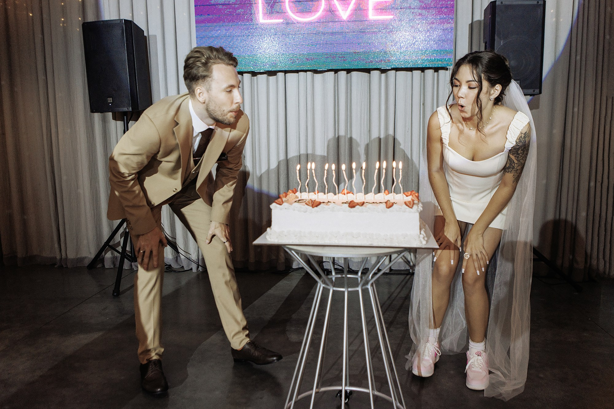 Саша и Вика 5.09.25. Свадебный фотограф Владивосток Алина Гевондова