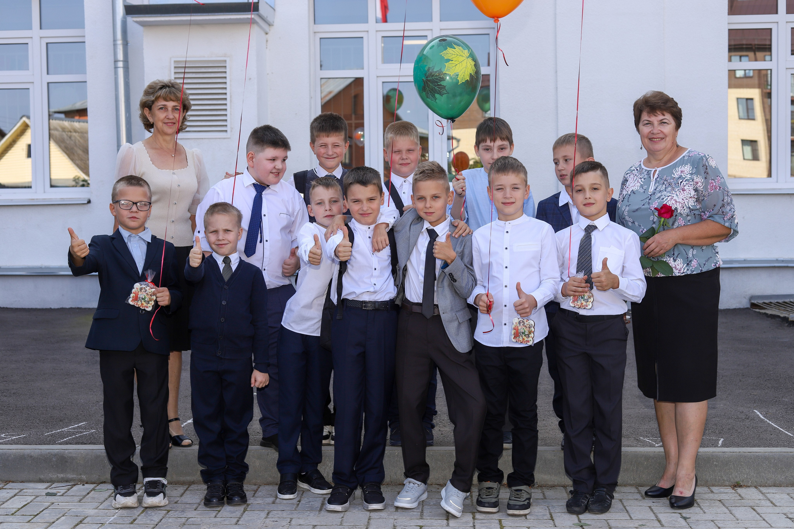 1 сентября. Выпускные альбомы, индивидуальные фотосессии в Костроме