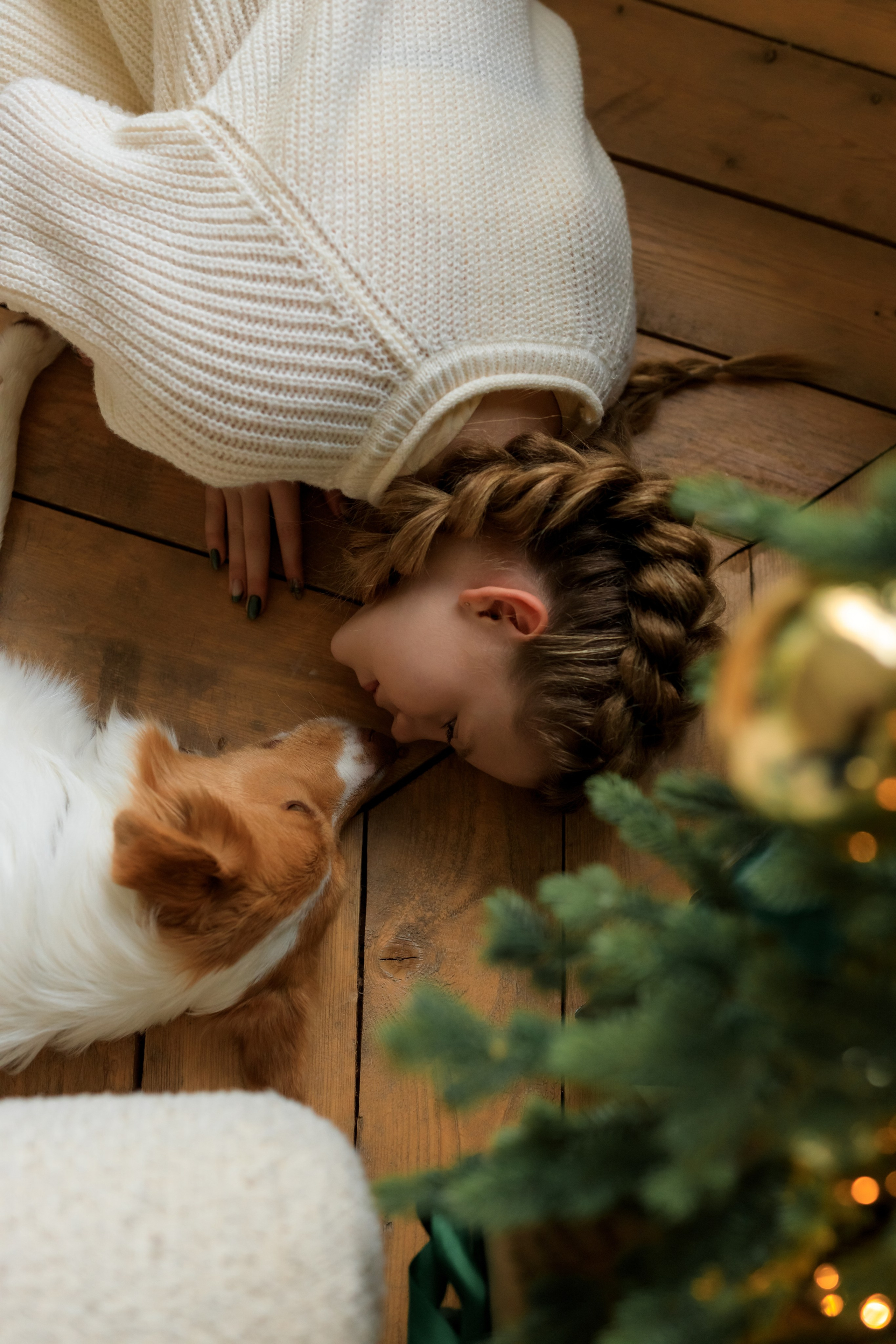Девочка и собака (студийная). Семейный и детский фотограф в Краснодаре Элона Литвинова