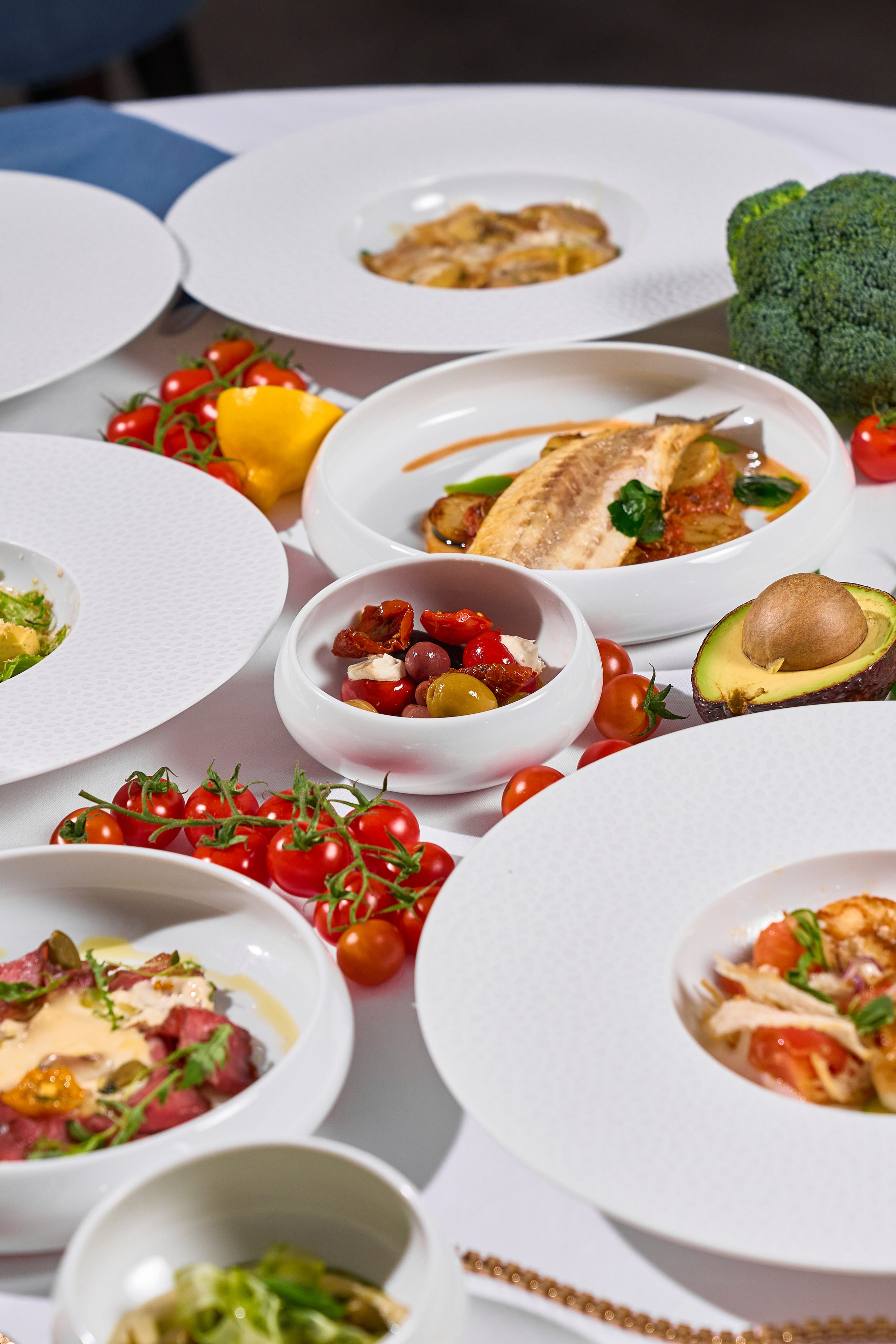 COSMOS ITALY — СЪЕМКА МЕНЮ